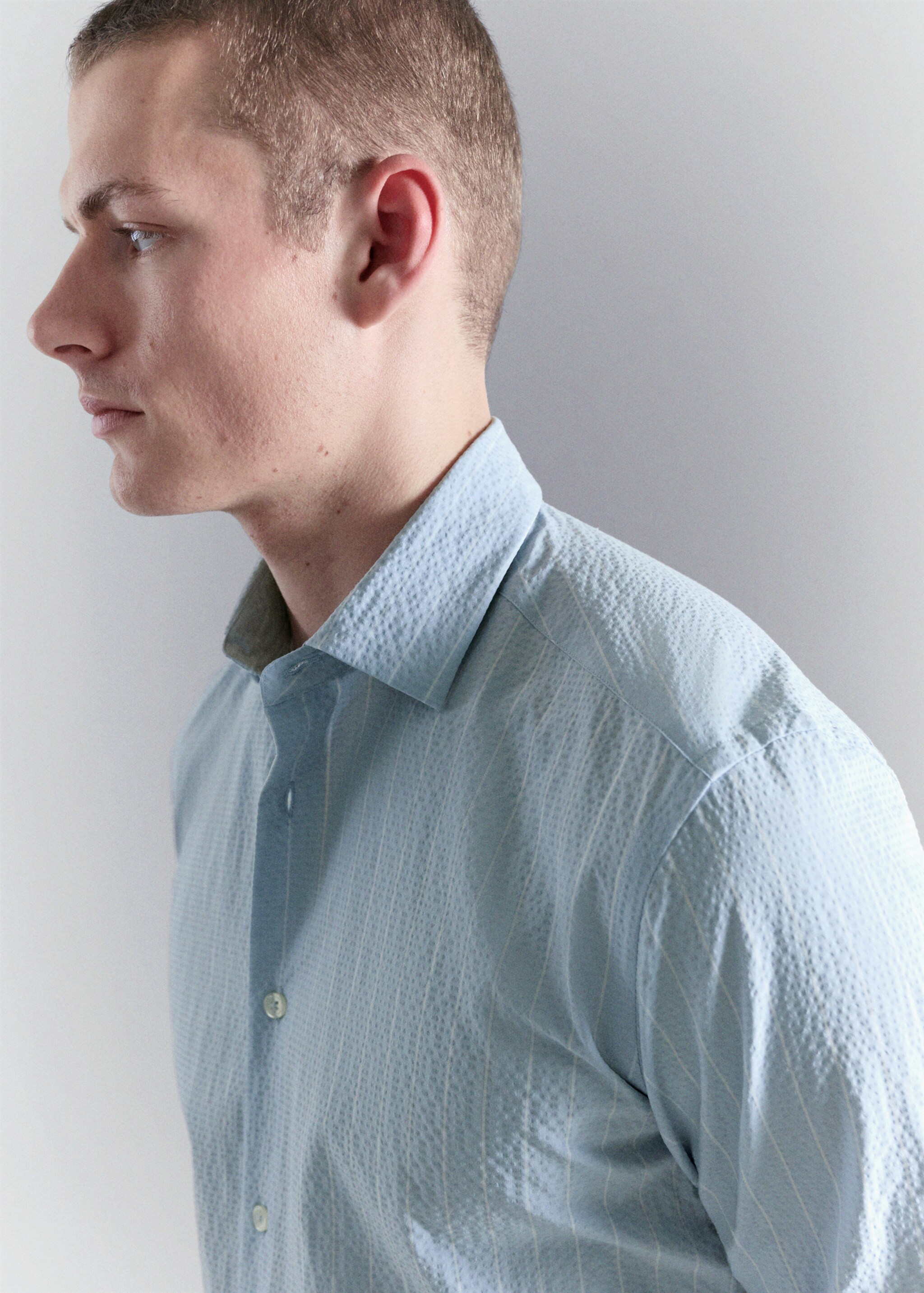 Chemise rayures tennis effet froissé - Détail de l'article 1, Bleu ciel. Ref: 27087910-00.