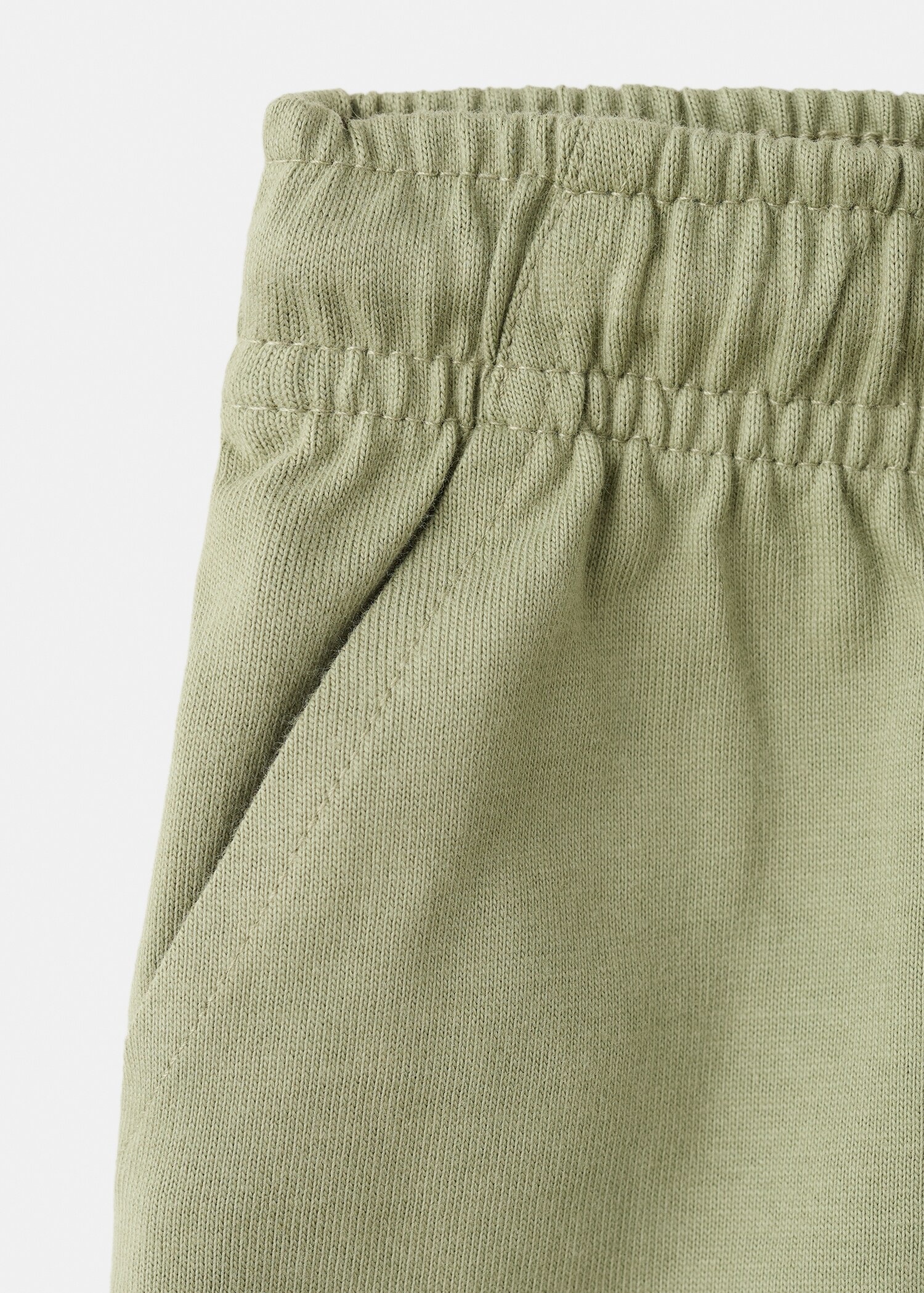 Sport Bermuda shorts - Details of the article 0