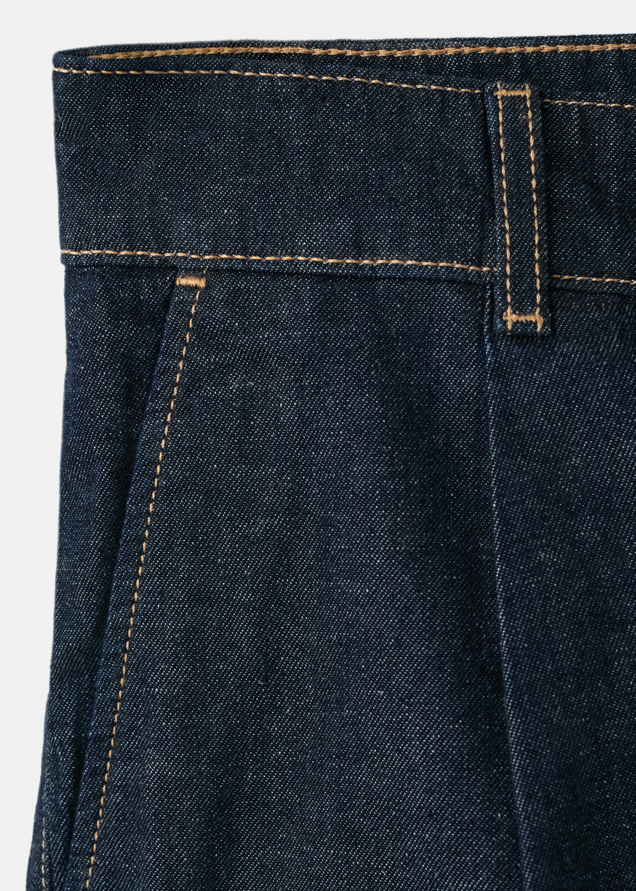 Mid-rise denim bermuda shorts with pleats - Details of the article 8, Open Blue. Ref: 27087923-00.