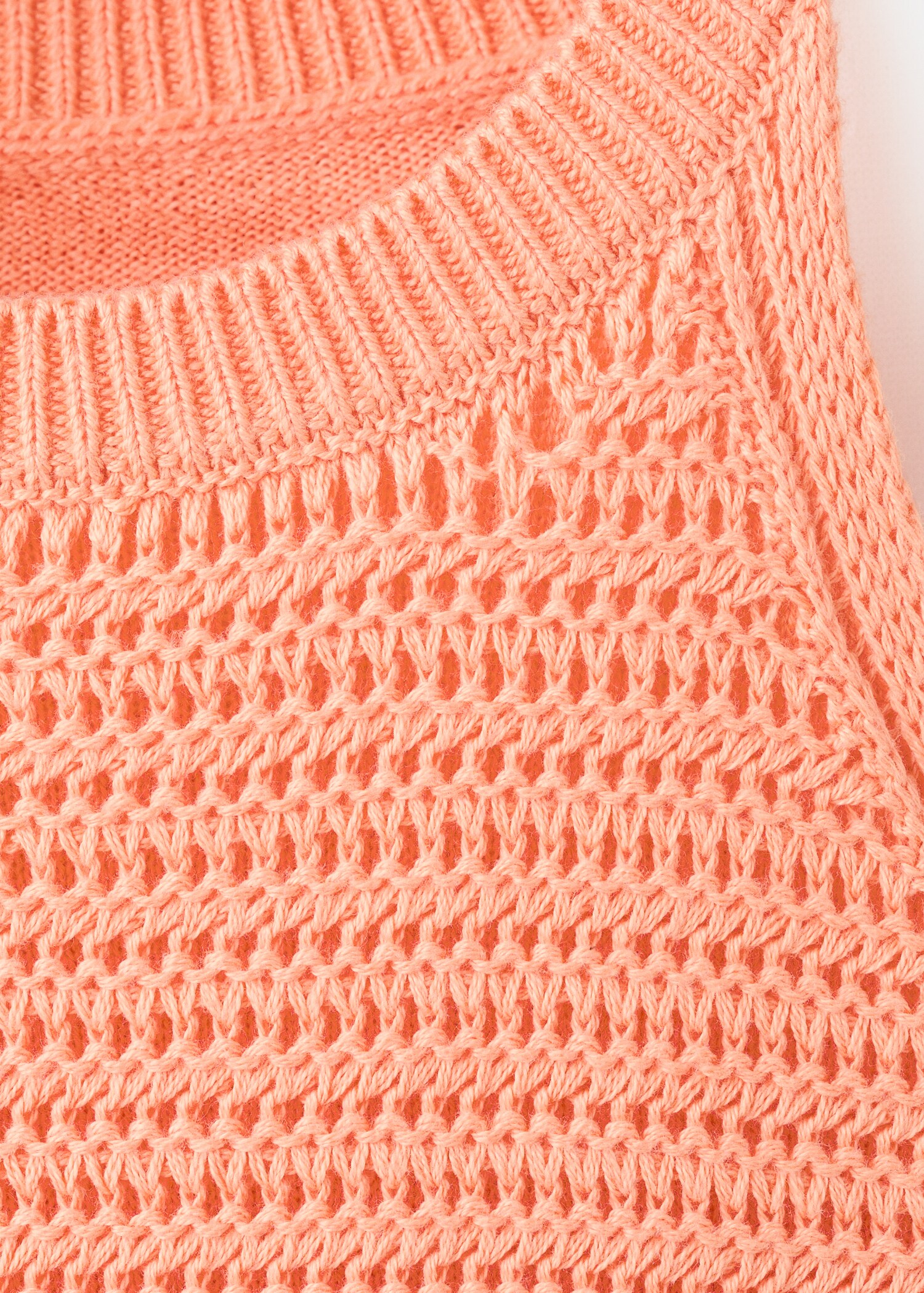 Openwork knit dress with fringes - Details of the article 8