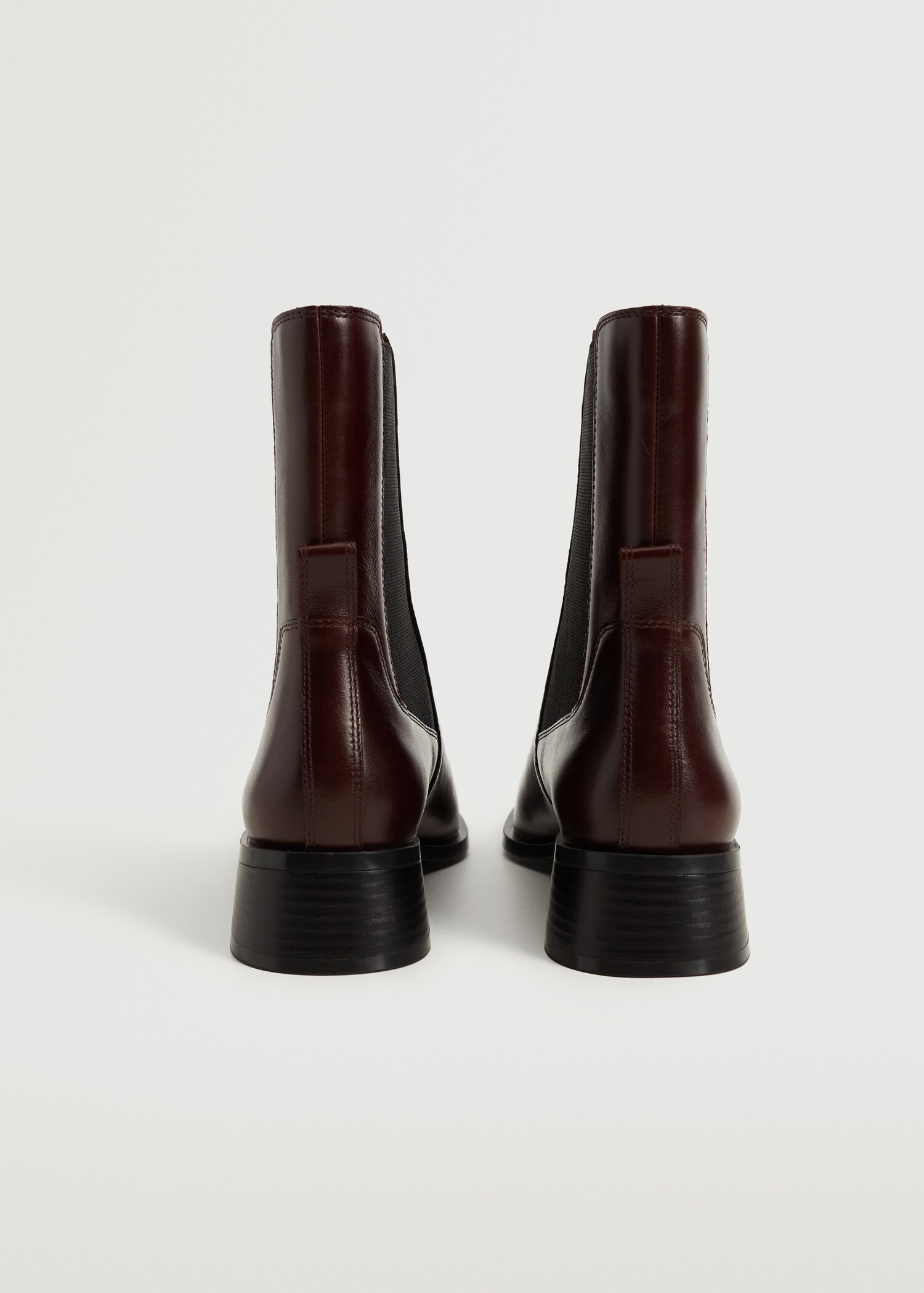 Leather Chelsea ankle boots - Details of the article 3