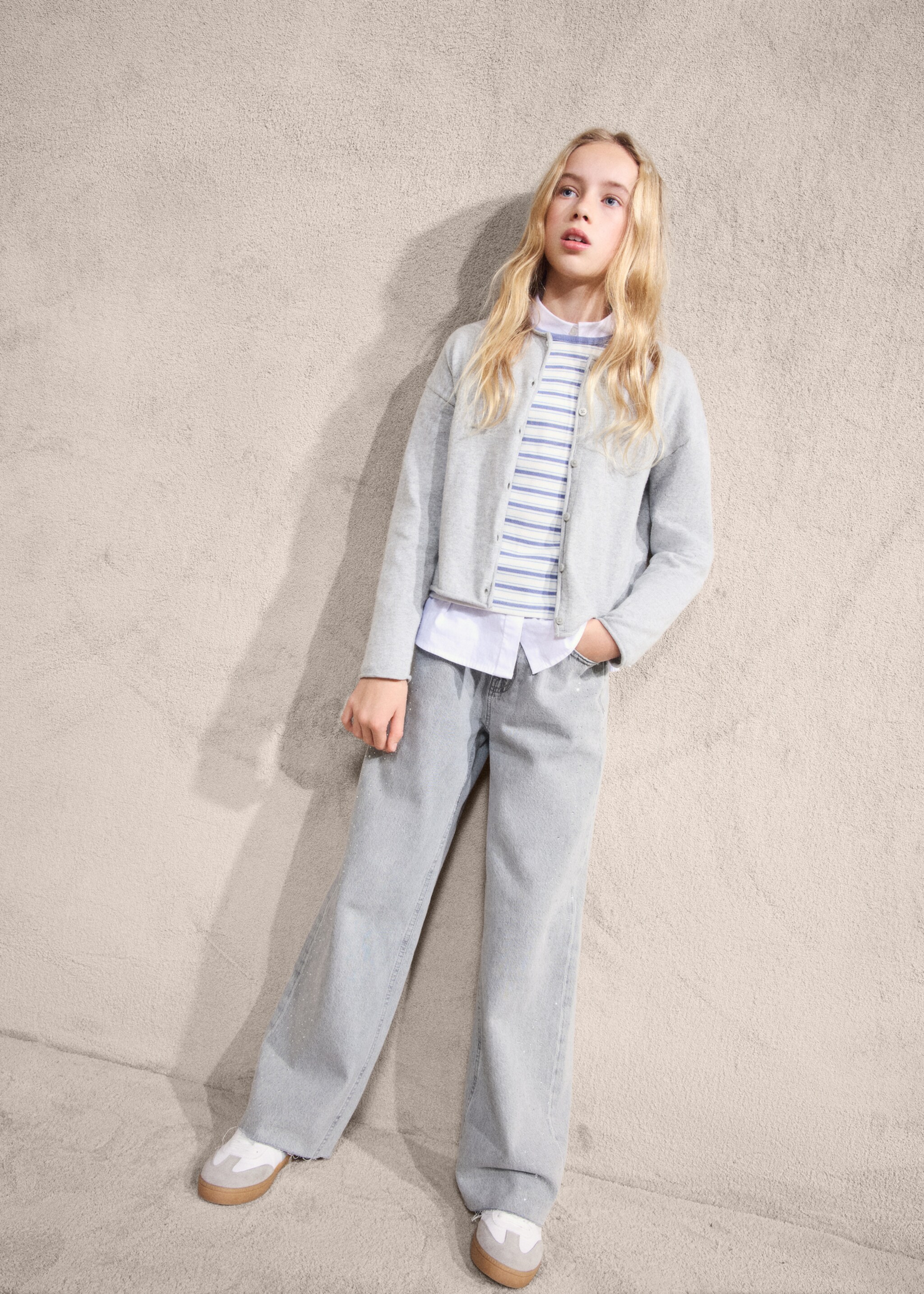 Wide leg rhinestone jeans - Details of the article 5, Denim Grey. Ref: 27091169-00.