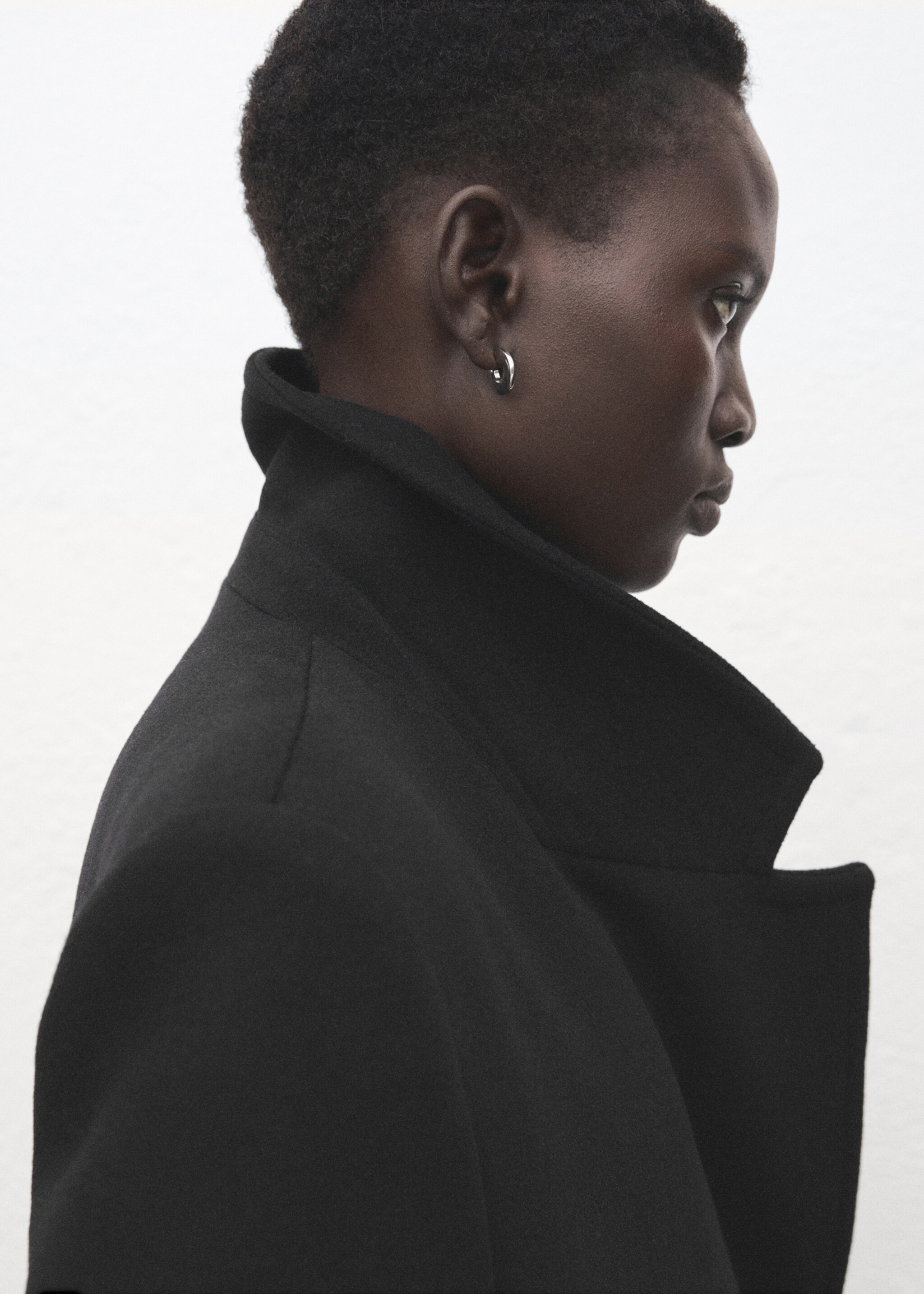 Double-breasted wool coat - Details of the article 6, Black. Ref: 27091186-00.