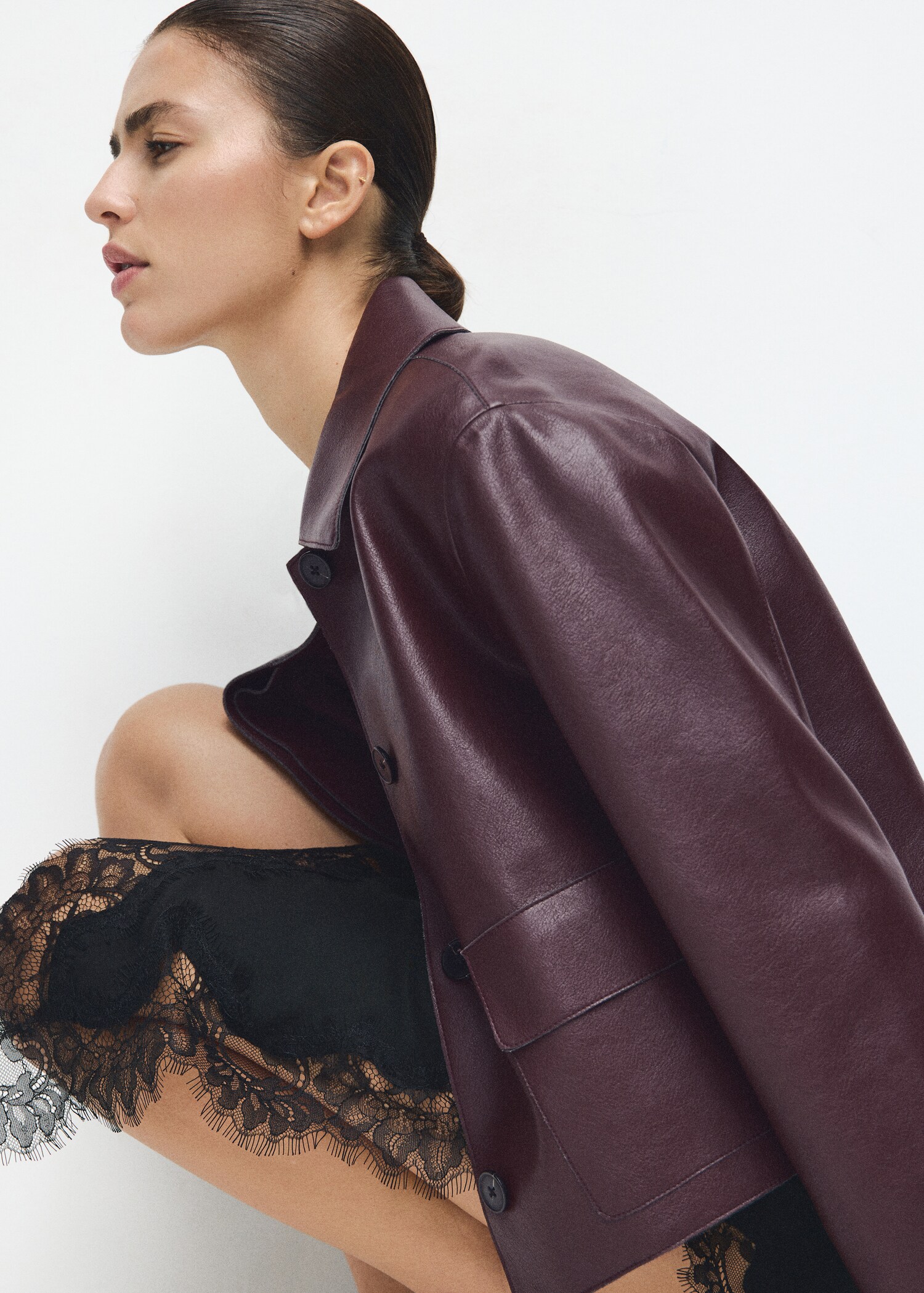 Faux leather effect jacket with pockets - Details of the article 2