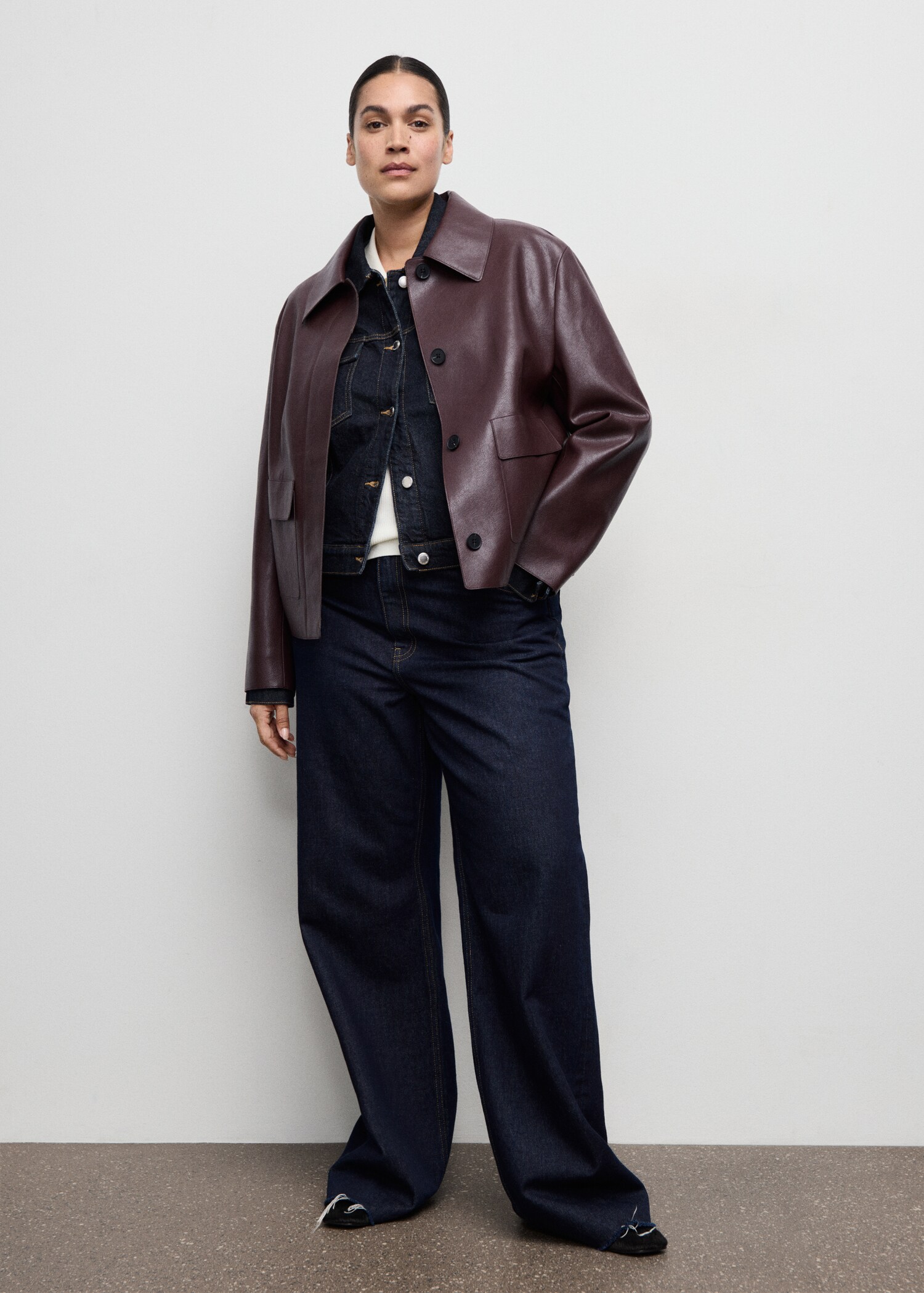 Faux leather effect jacket with pockets - Details of the article 3