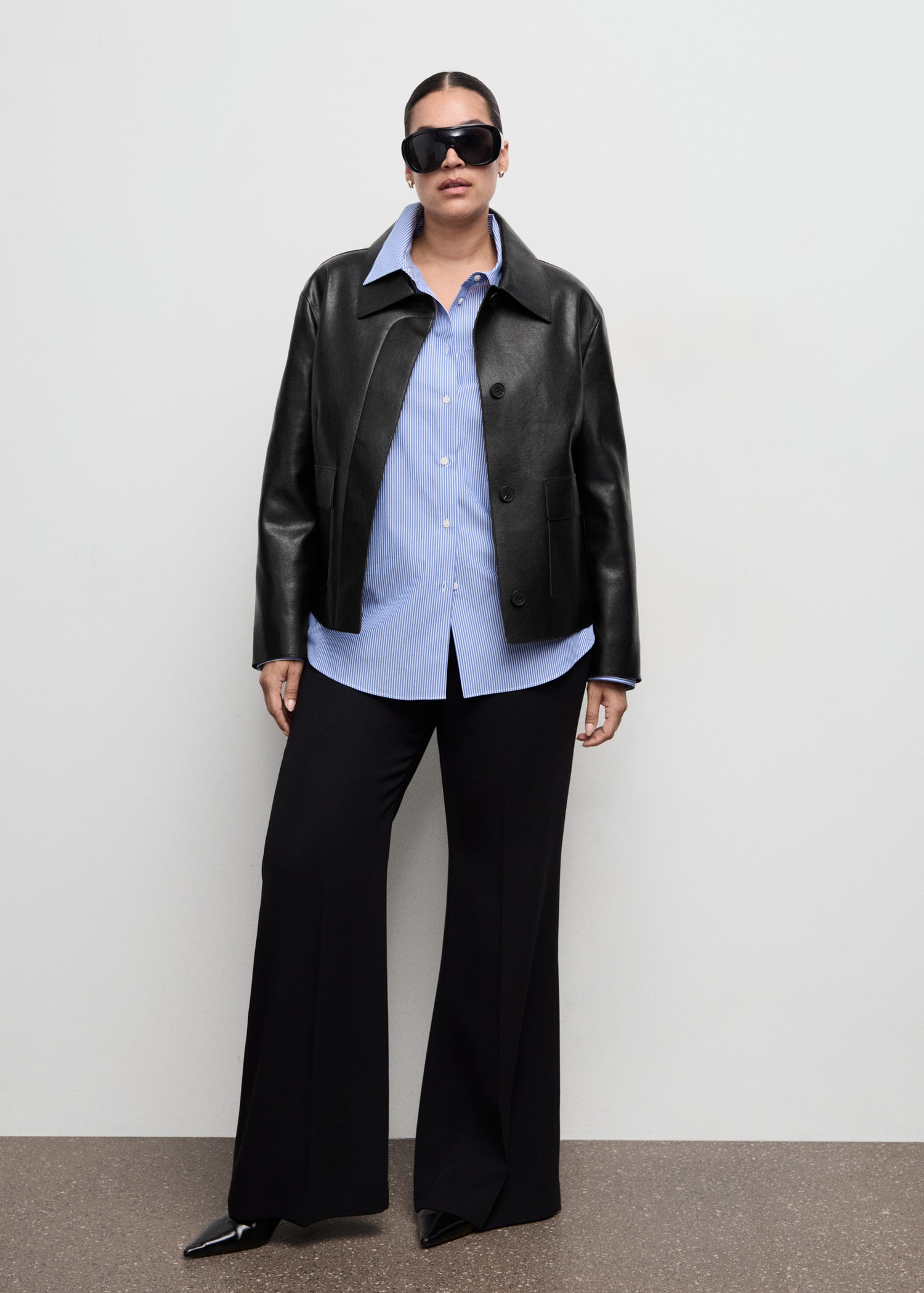 Faux leather effect jacket with pockets - Details of the article 3