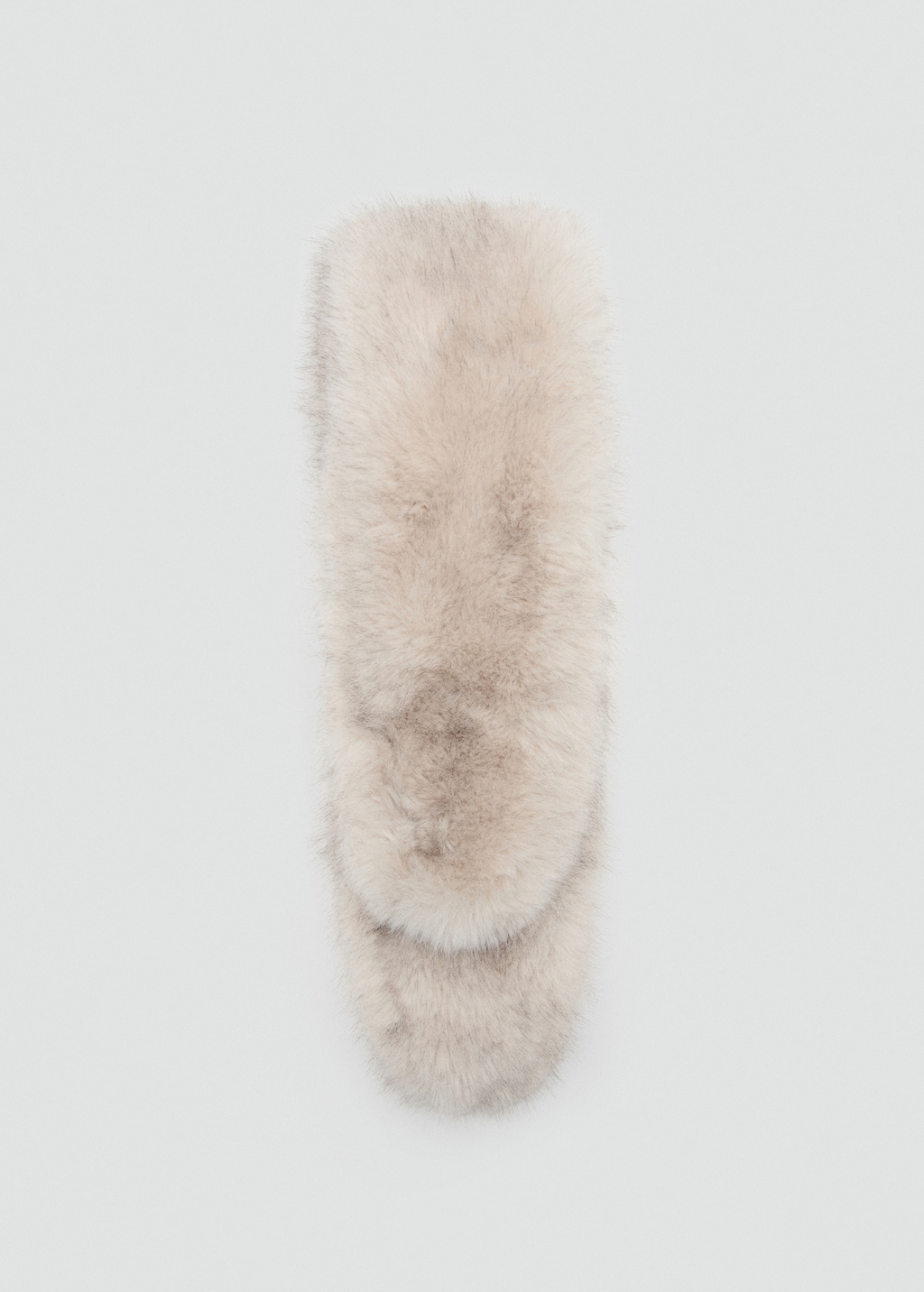 Fur-effect scarf