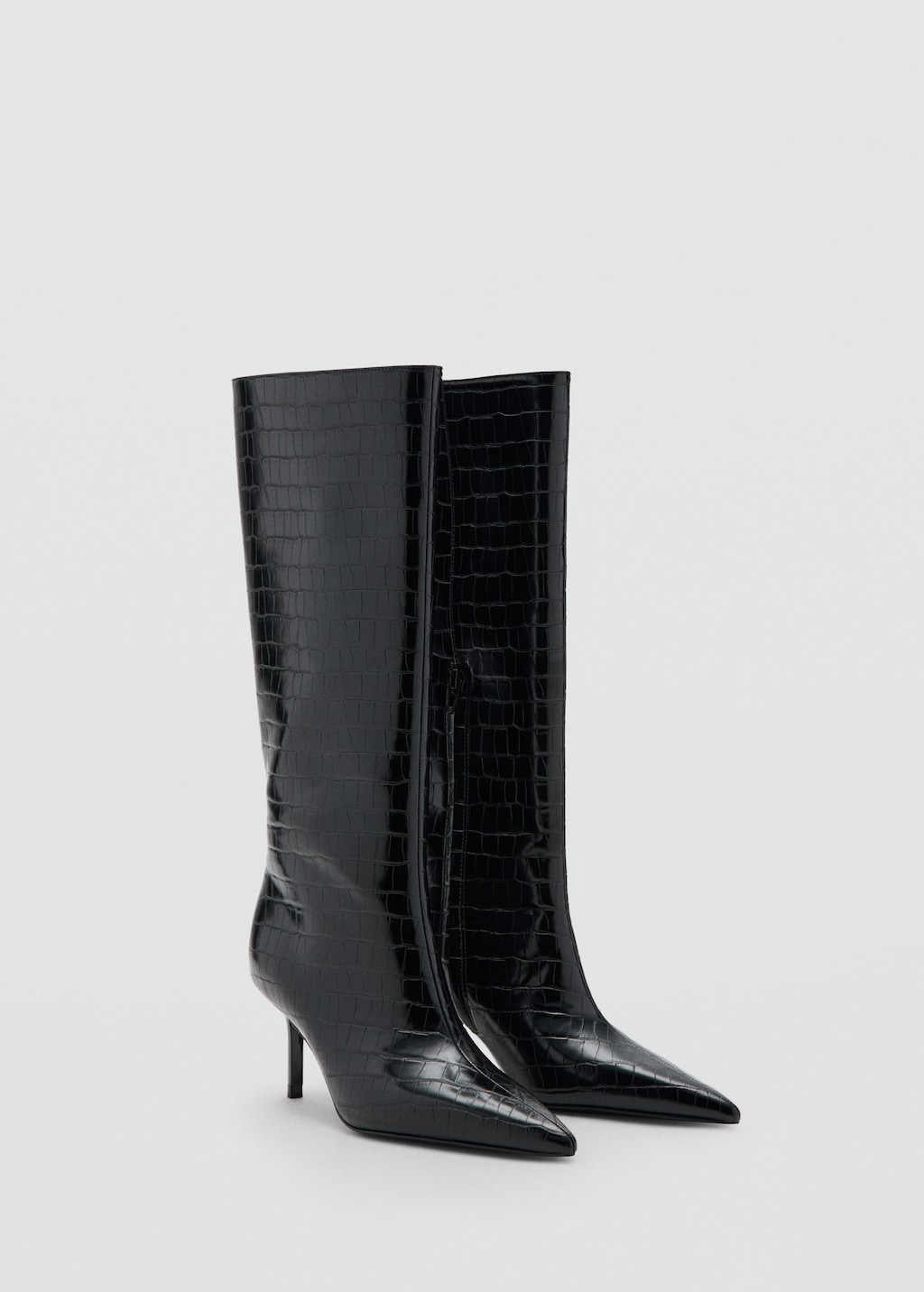 Croc-effect boots - image 3