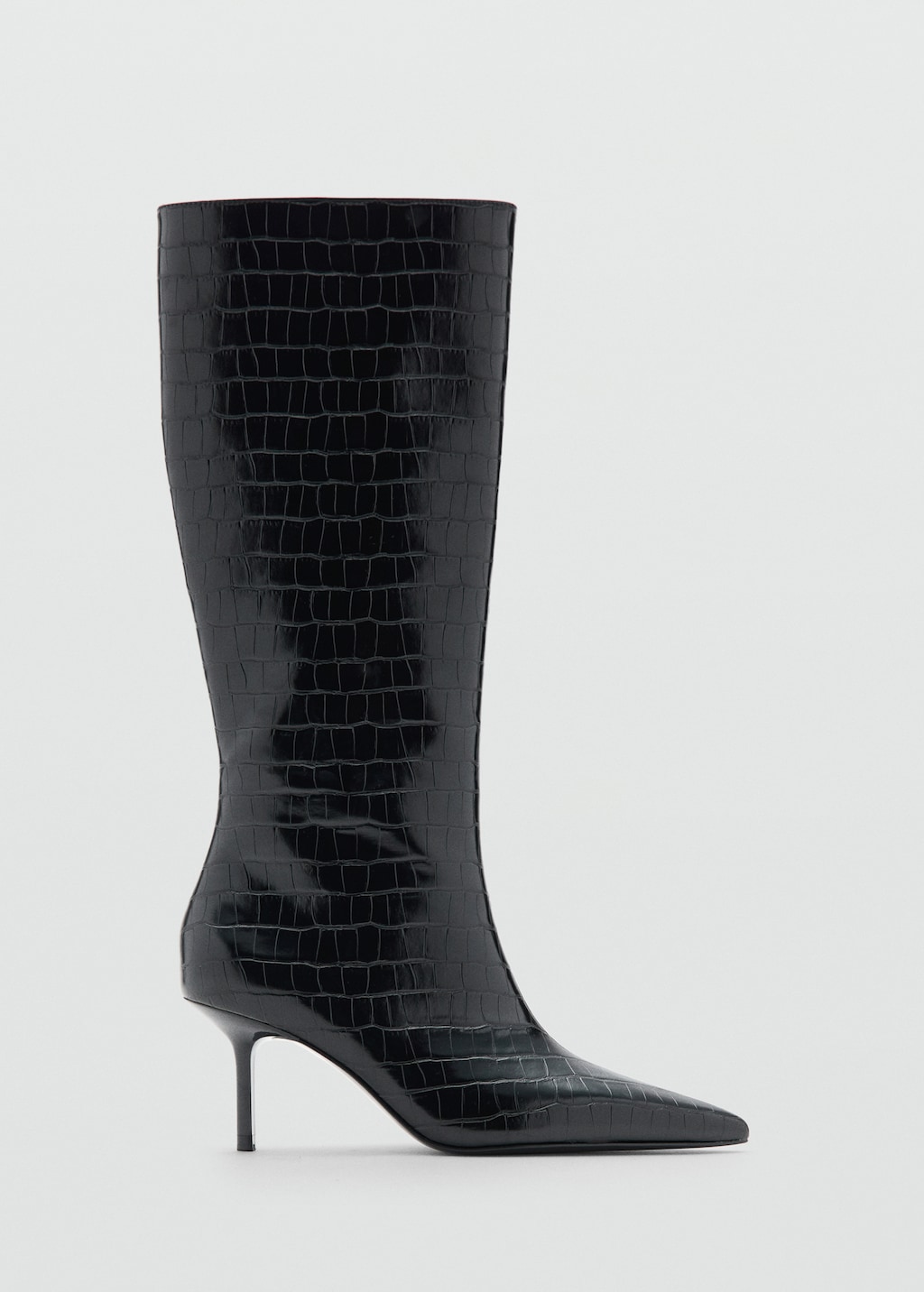 Croc-effect boots - image 2