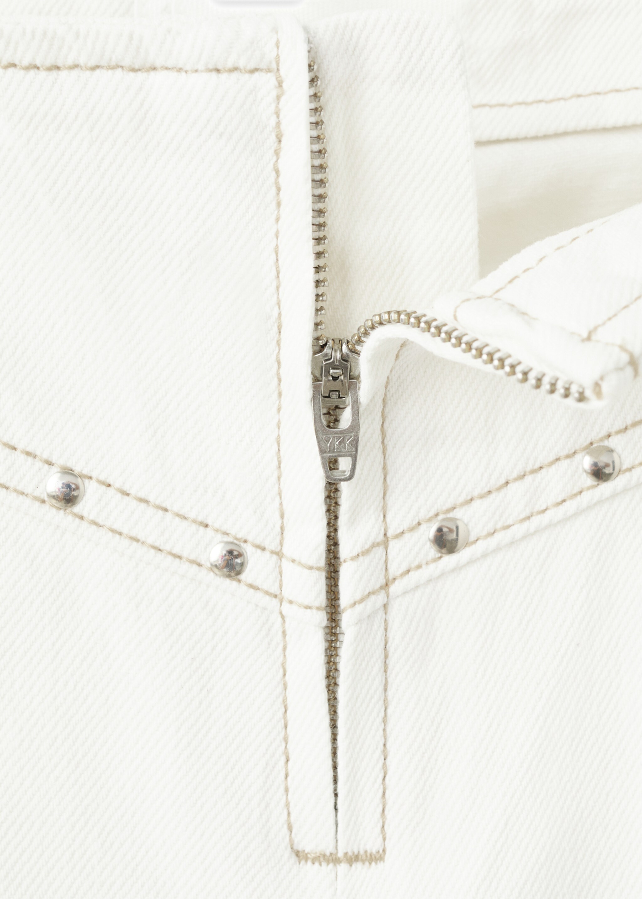 Jeans low waist tachuelas - Detalle del artículo 8, Blanco roto. Ref: 27091211-00.