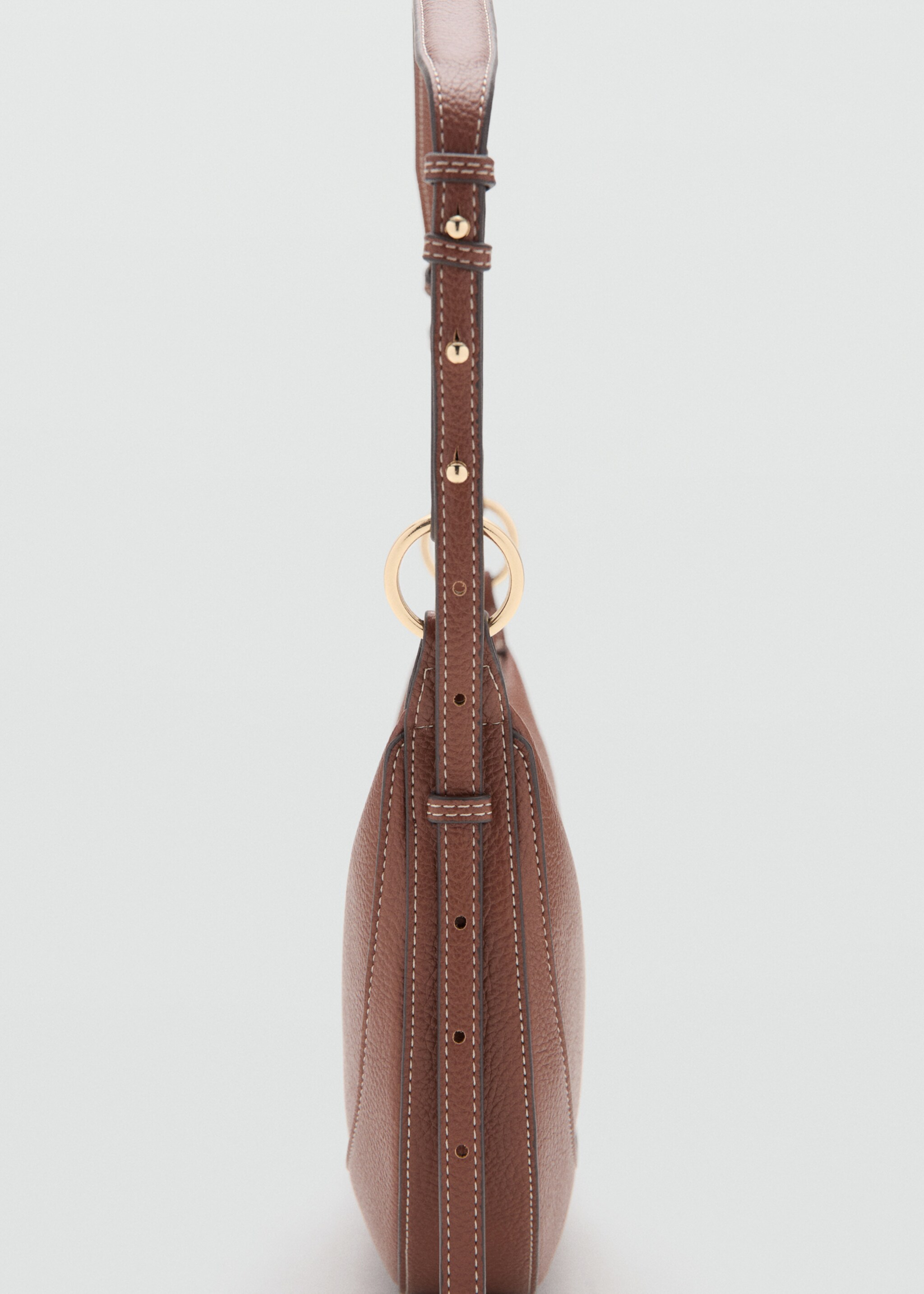 Oval shoulder bag - Details of the article 1, Leather. Ref: 27091216-00.