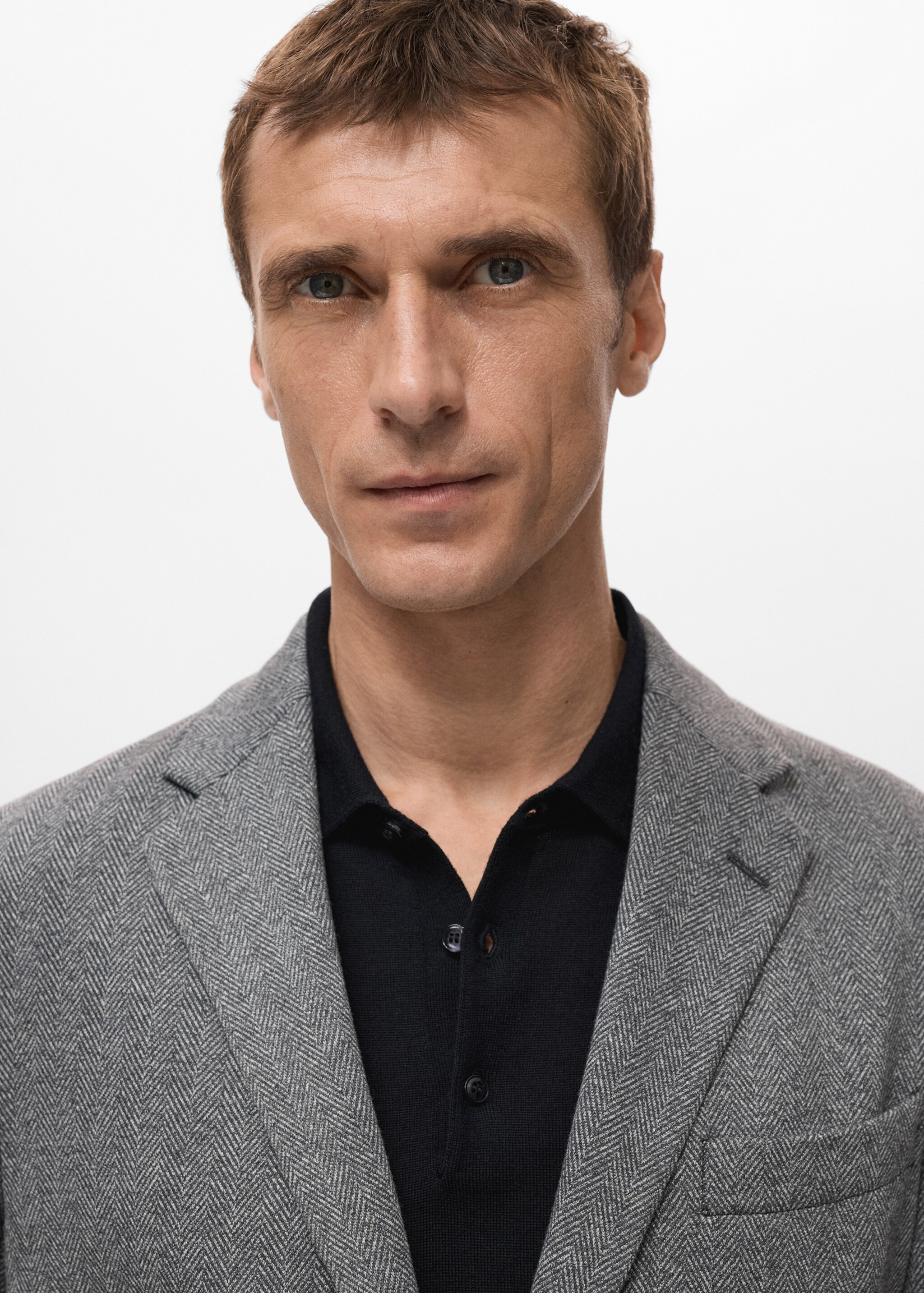 Slim-fit herringbone tailored jacket - Details of the article 1, Grey. Ref: 27091221-00.