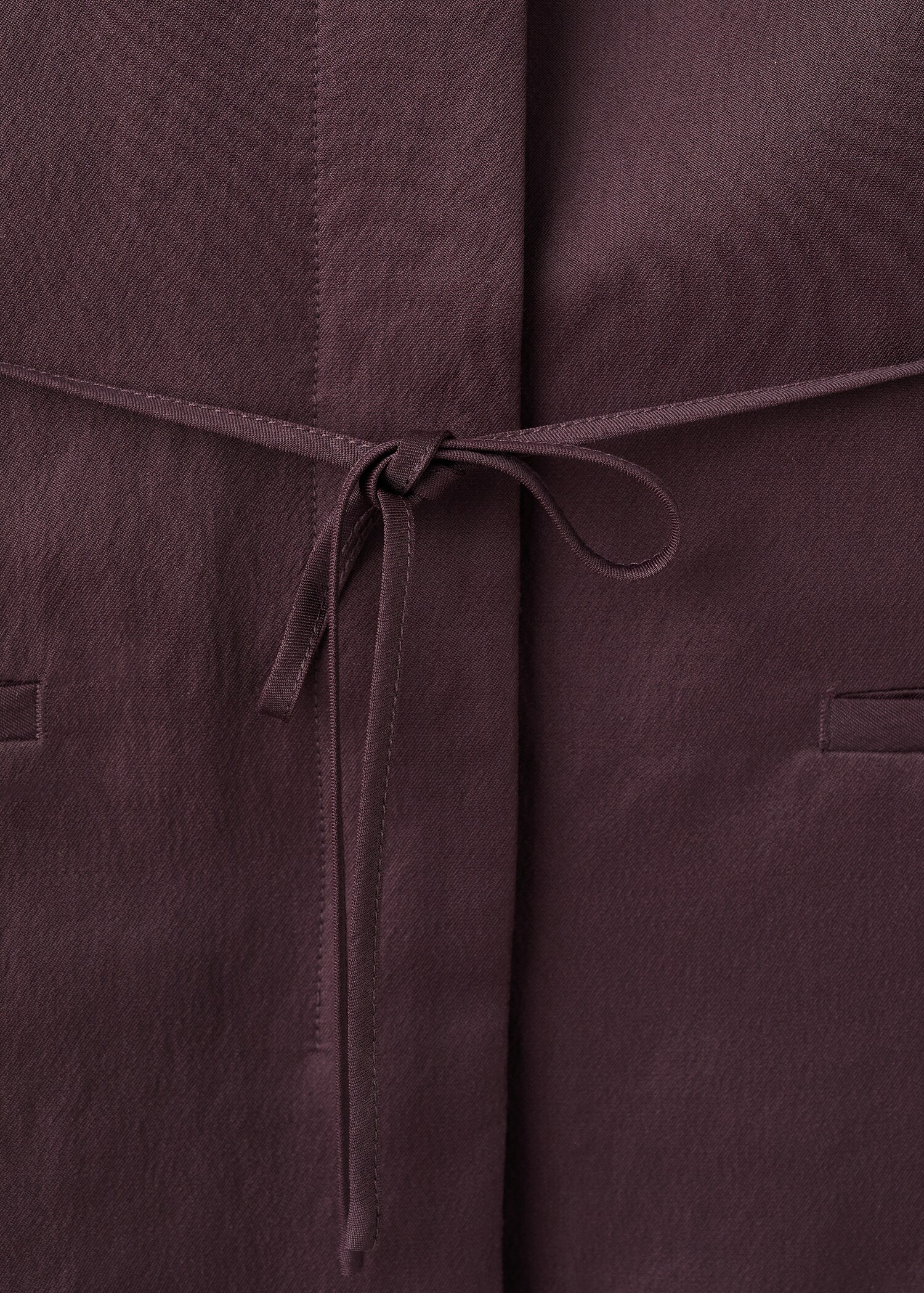 Suit waistcoat with bow - Details of the article 0