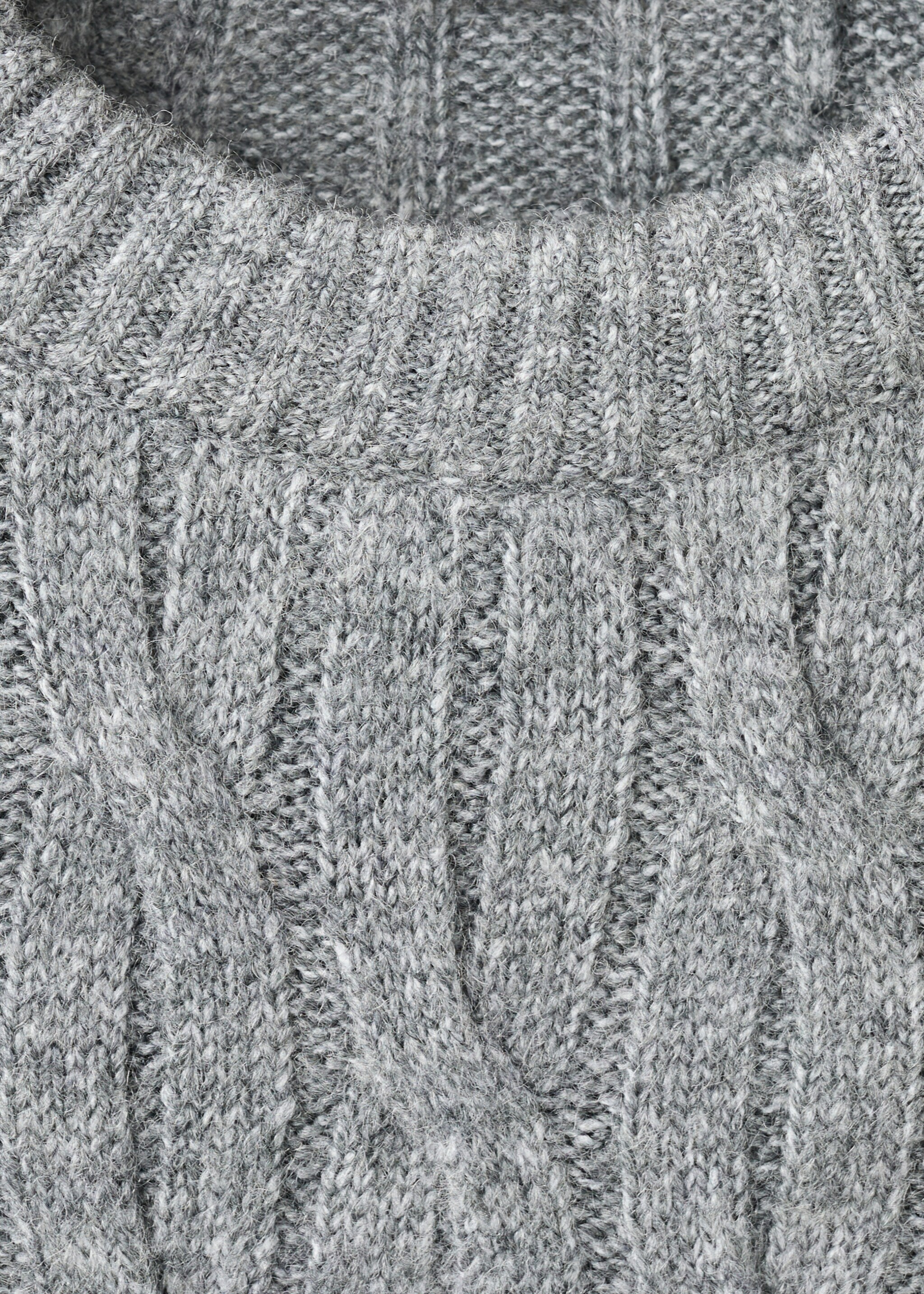 Cable knit jumper - Details of the article 0, Grey. Ref: 27091242-00.