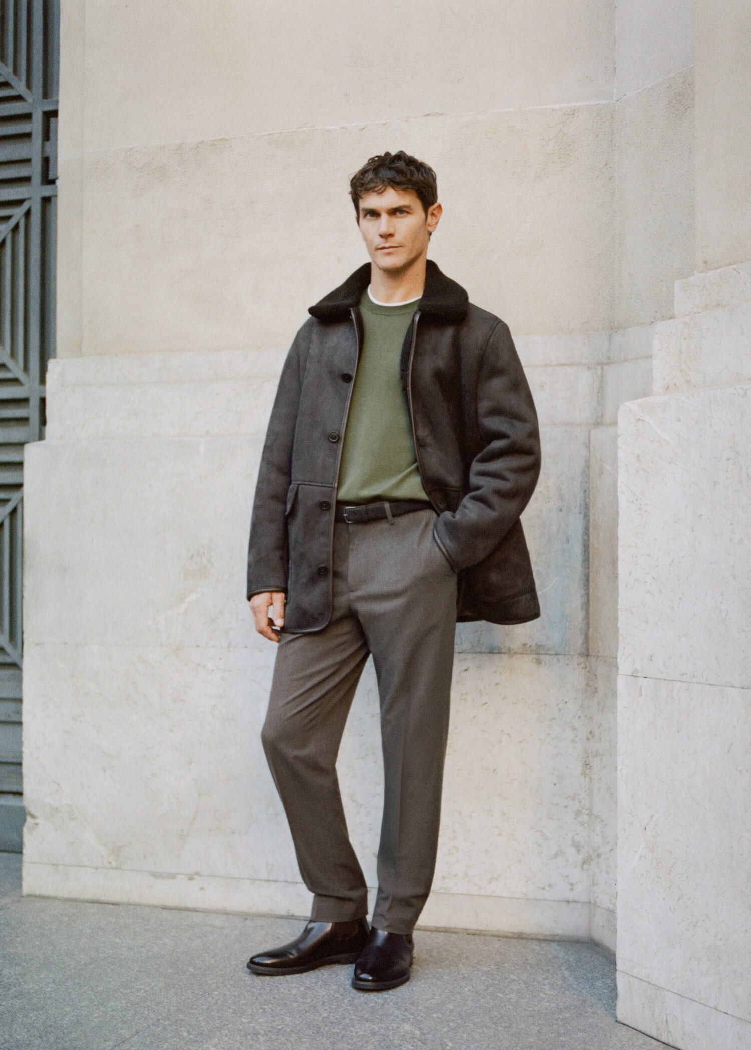 Slim-fit flannel trousers - Details of the article 5