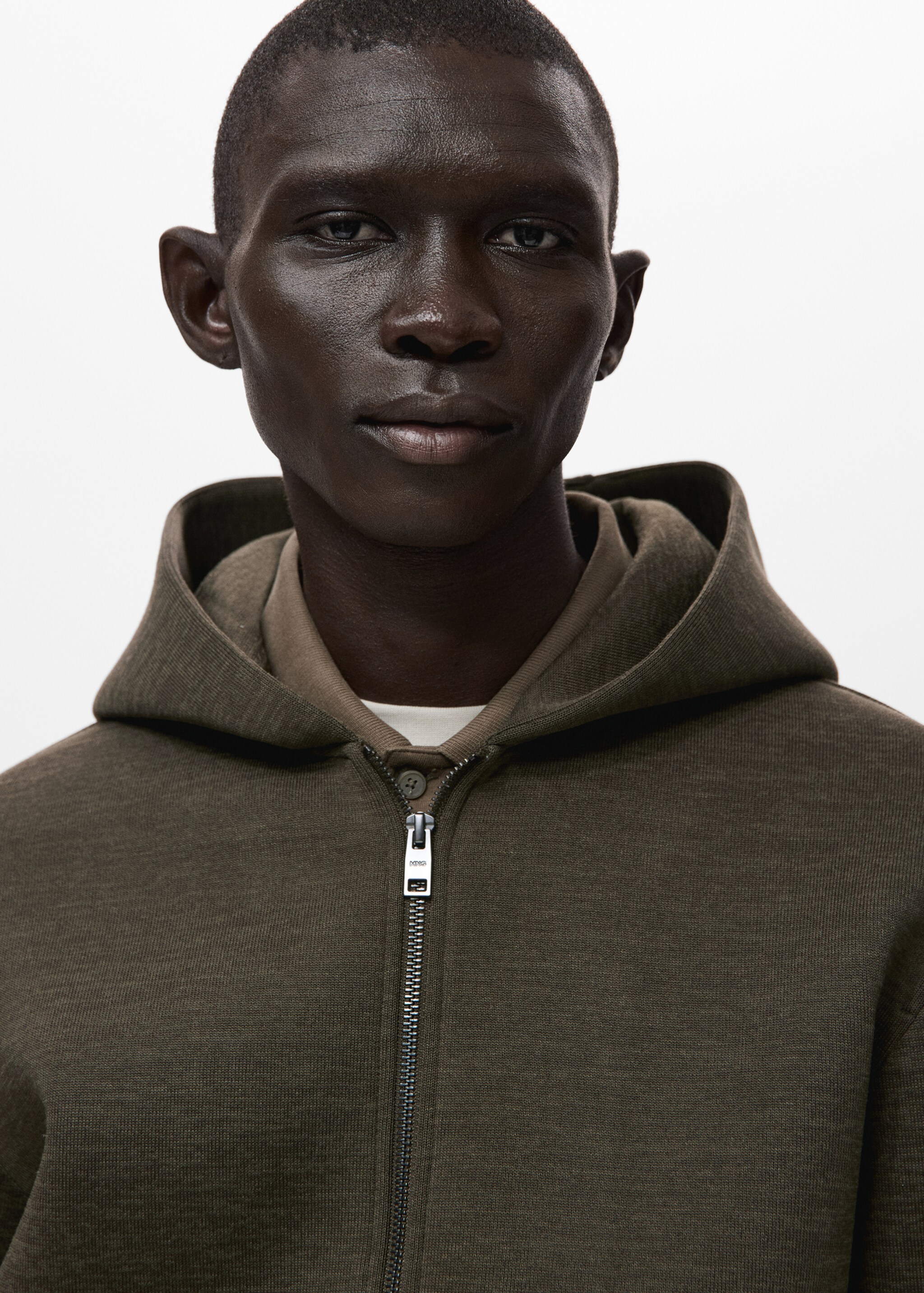Толстовка на молнии с капюшоном - Деталь изделия 1, Хаки. Ref: 27091257-00.