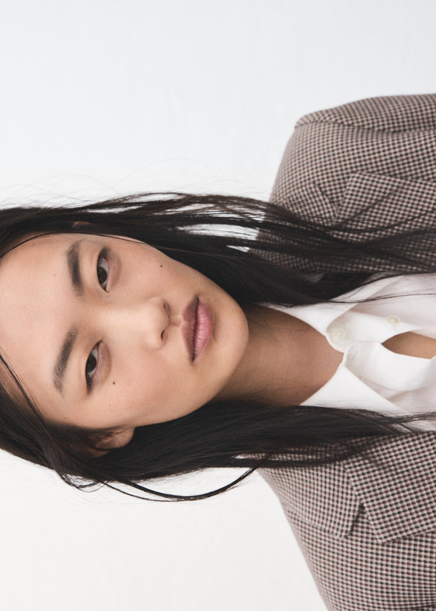 Double-breasted micro-houndstooth jacket - Details of the article 1