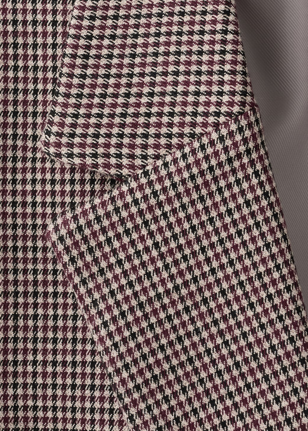 Double-breasted micro-houndstooth jacket
