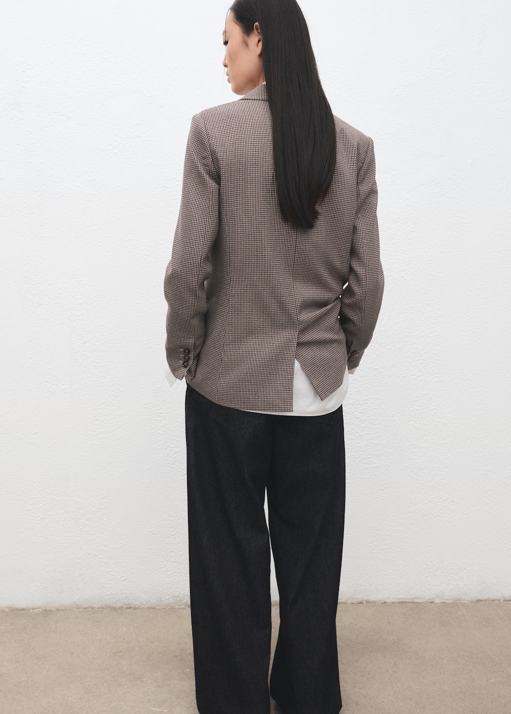 Double-breasted micro-houndstooth jacket