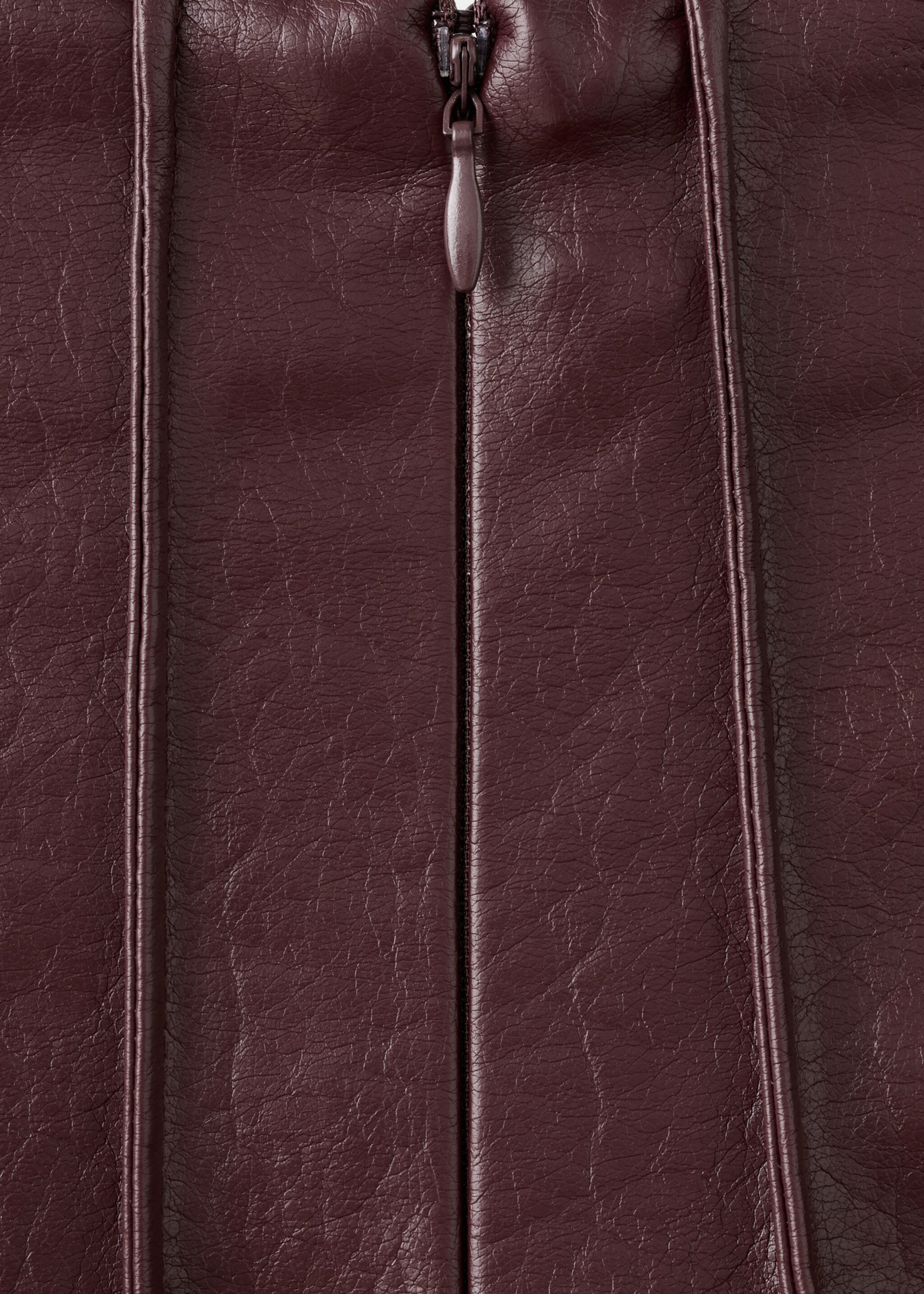 Faux leather skirt with godets - Details of the article 8, Maroon. Ref: 27091267-00.