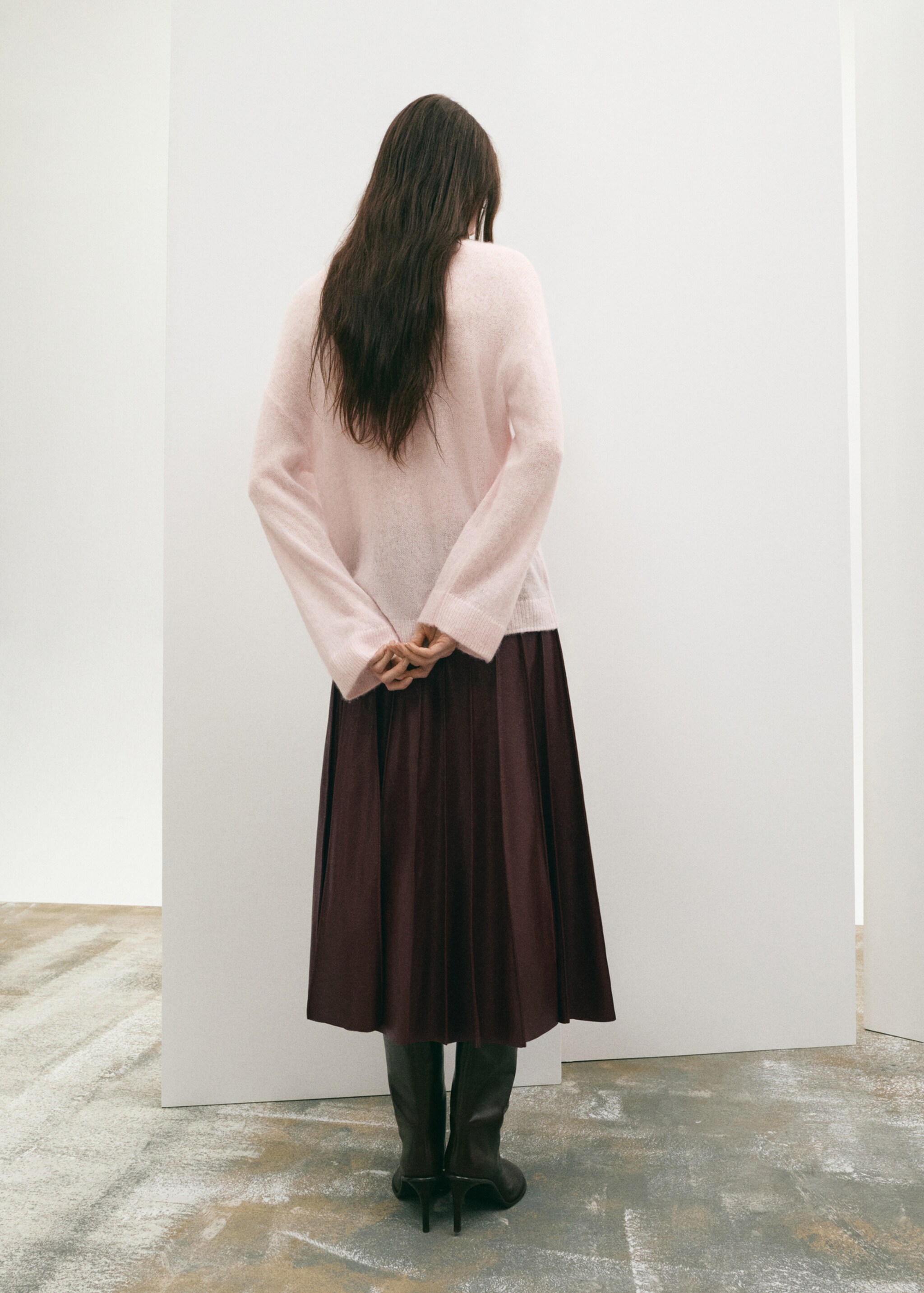 Faux leather skirt with godets - Reverse of the article, Maroon. Ref: 27091267-00.