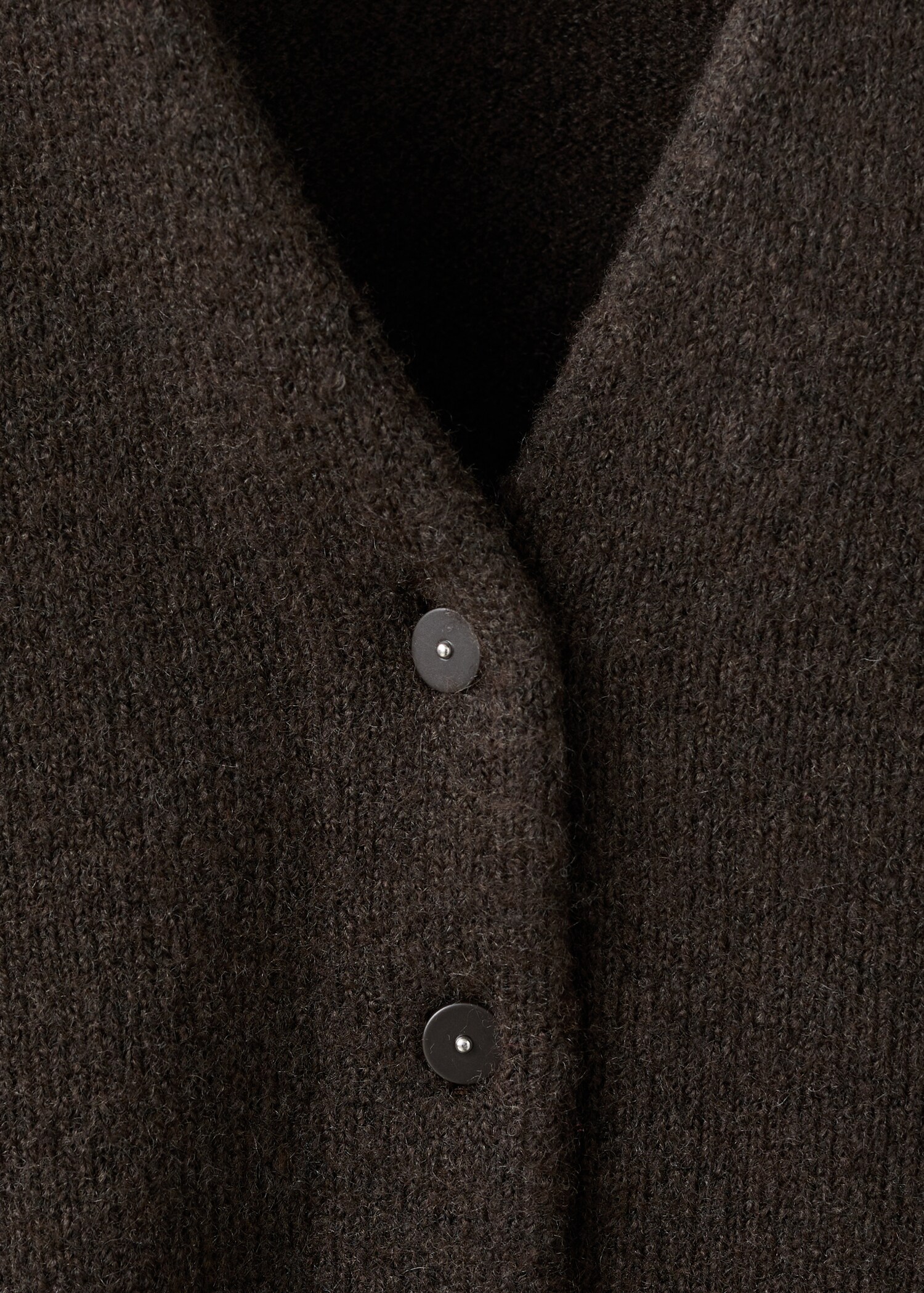 V-neck knitted cardigan - Details of the article 8