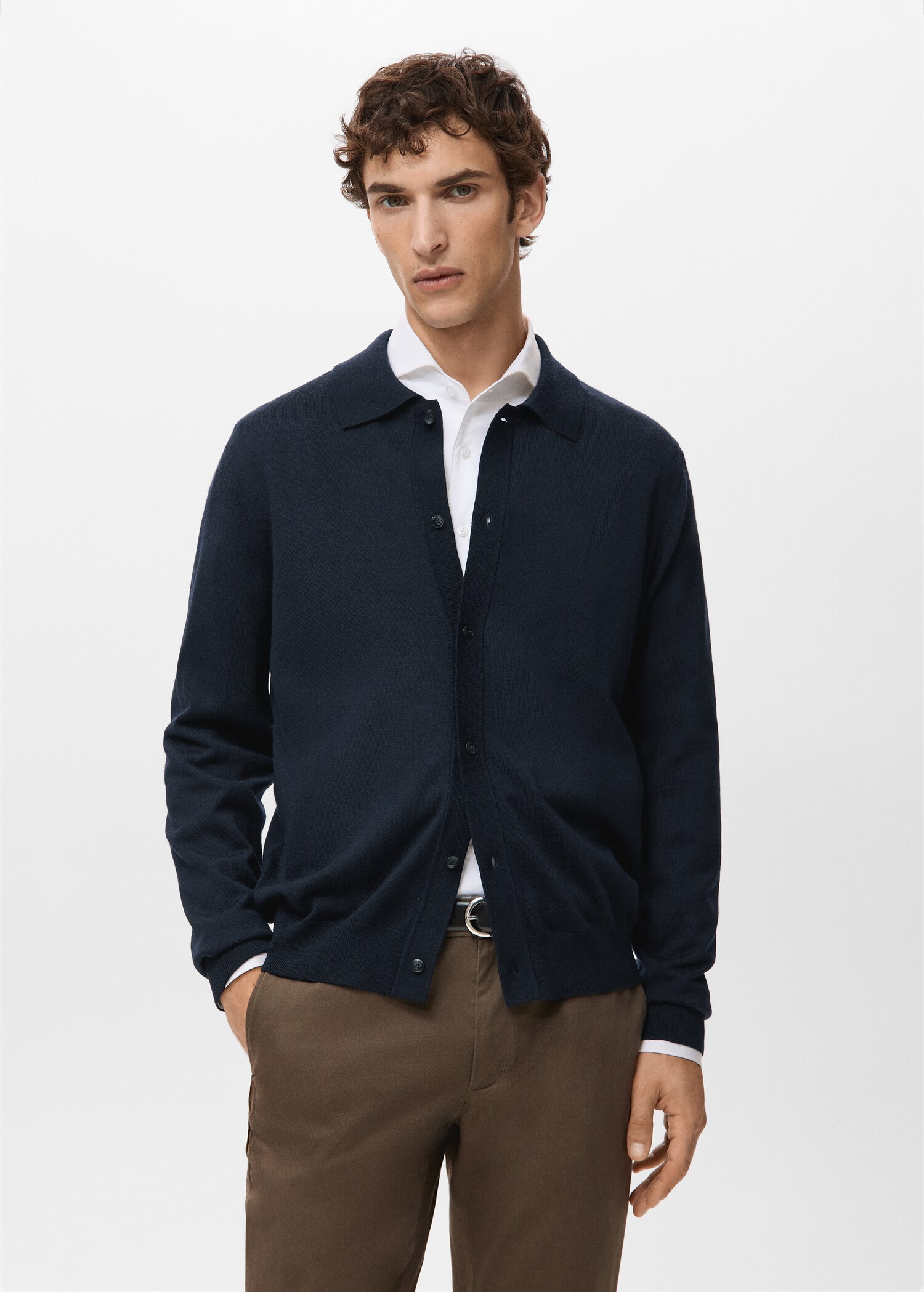 100% merino wool cardigan - Medium plane
