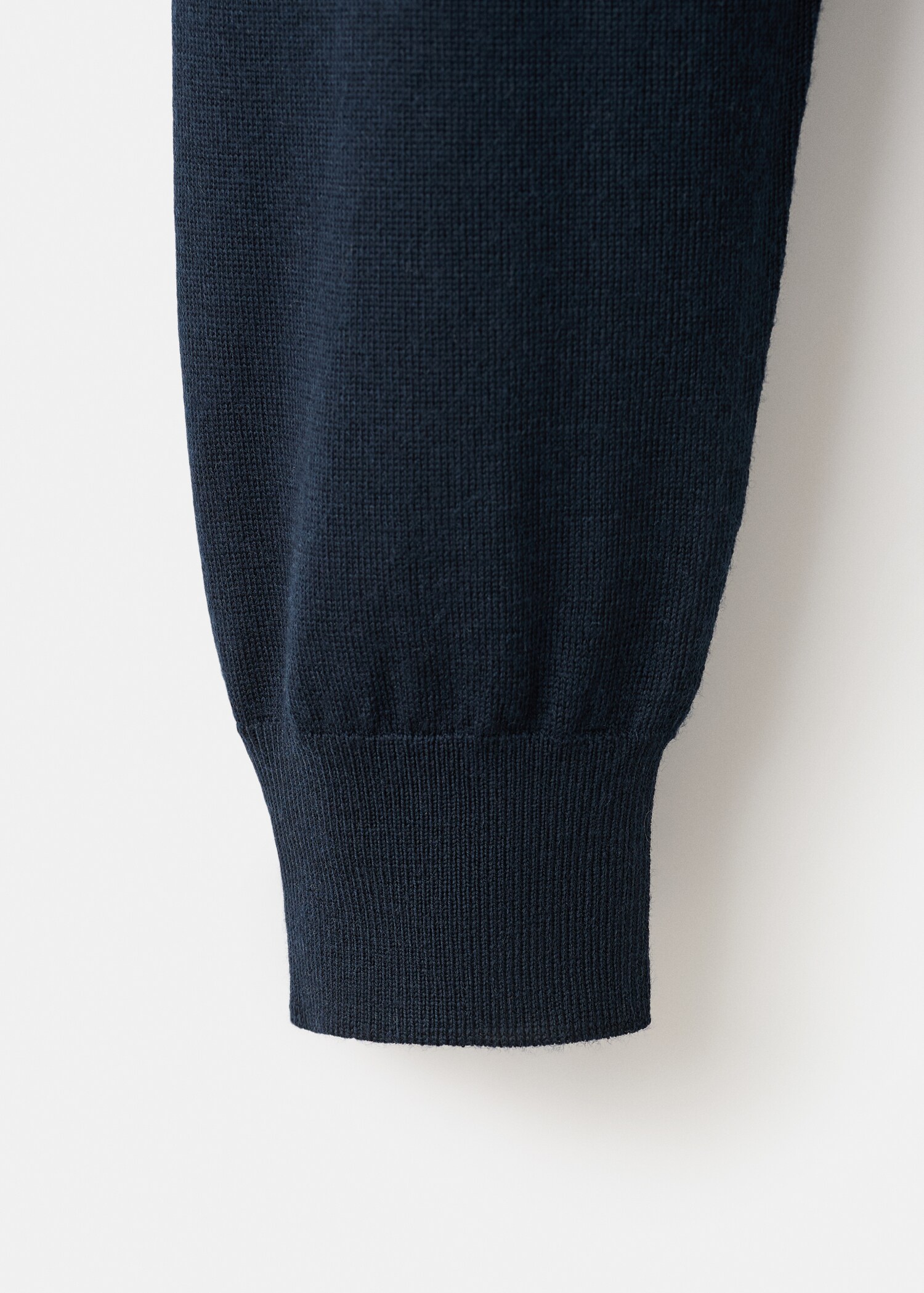 100% merino wool cardigan - Details of the article 0