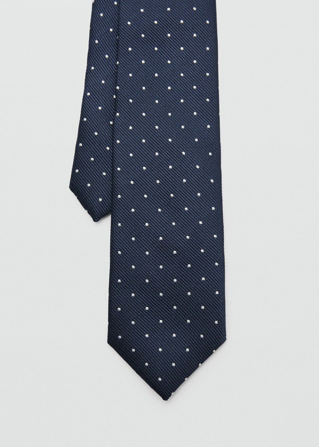 Polka-dot tie