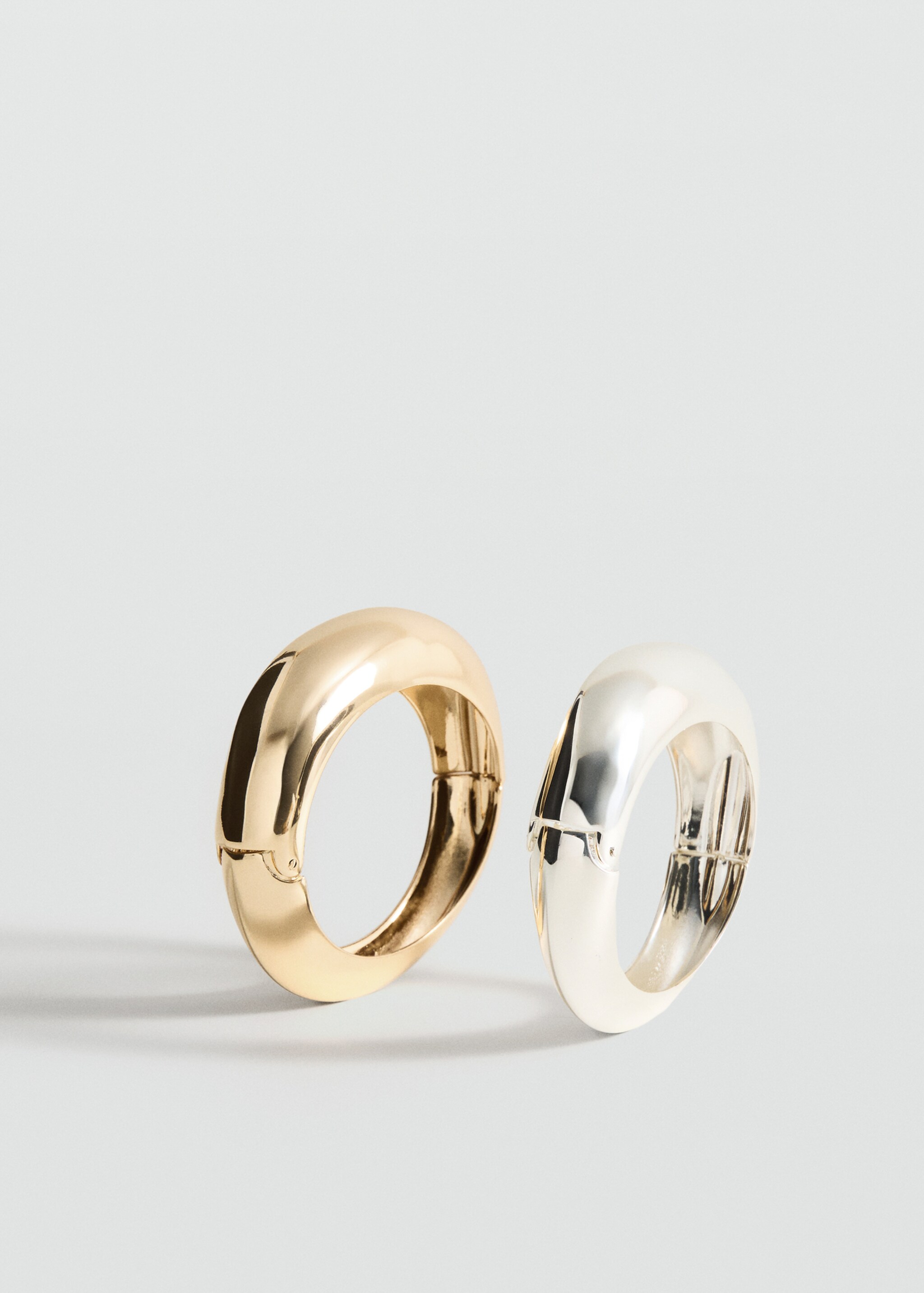 Pack of 2 rigid bracelets - Medium plane, Gold. Ref: 27091287-00.