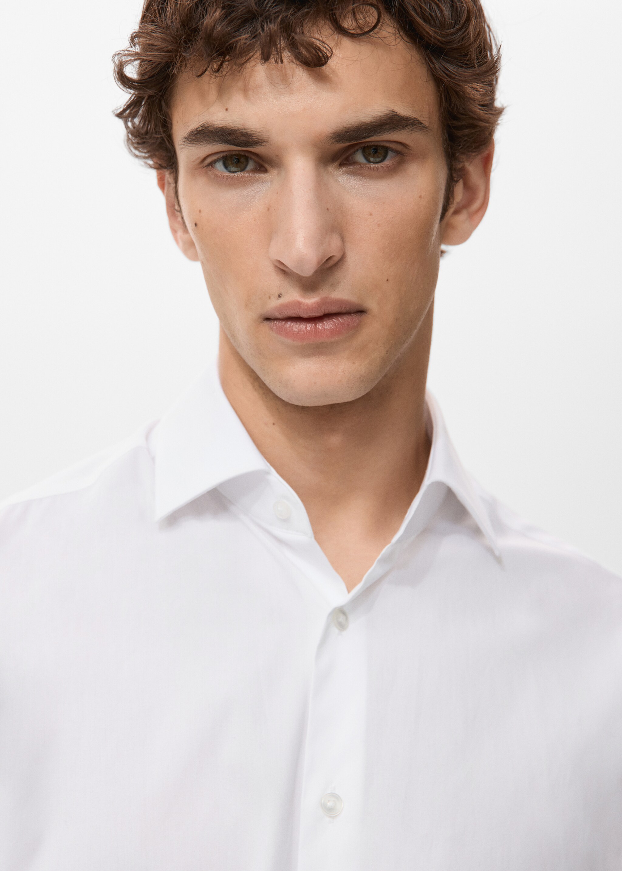 Camisa 100% algodón regular fit - Detalle del artículo 1, Blanco. Ref: 27091290-00.