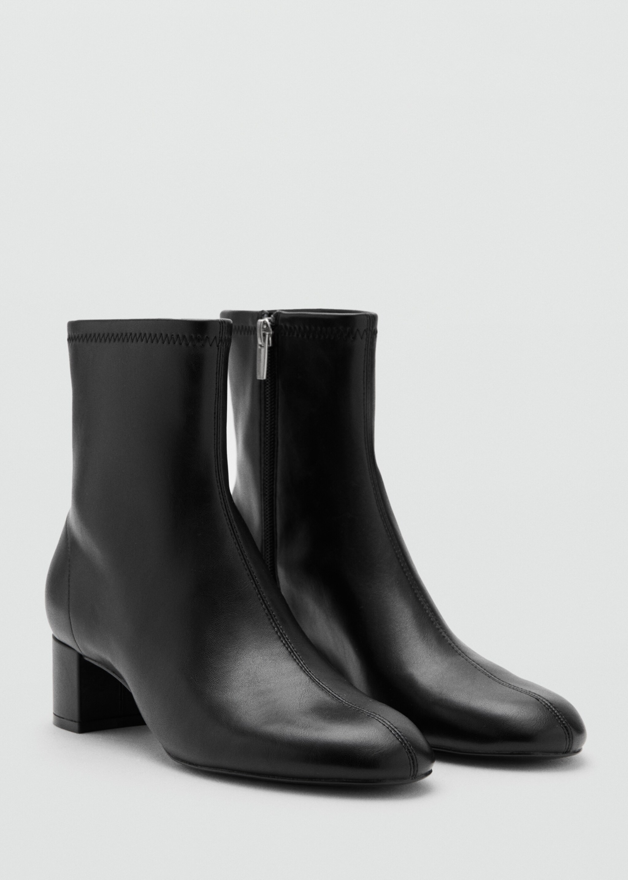 Round-toe block-heel ankle boots - Medium plane, Black. Ref: 27091297-00.