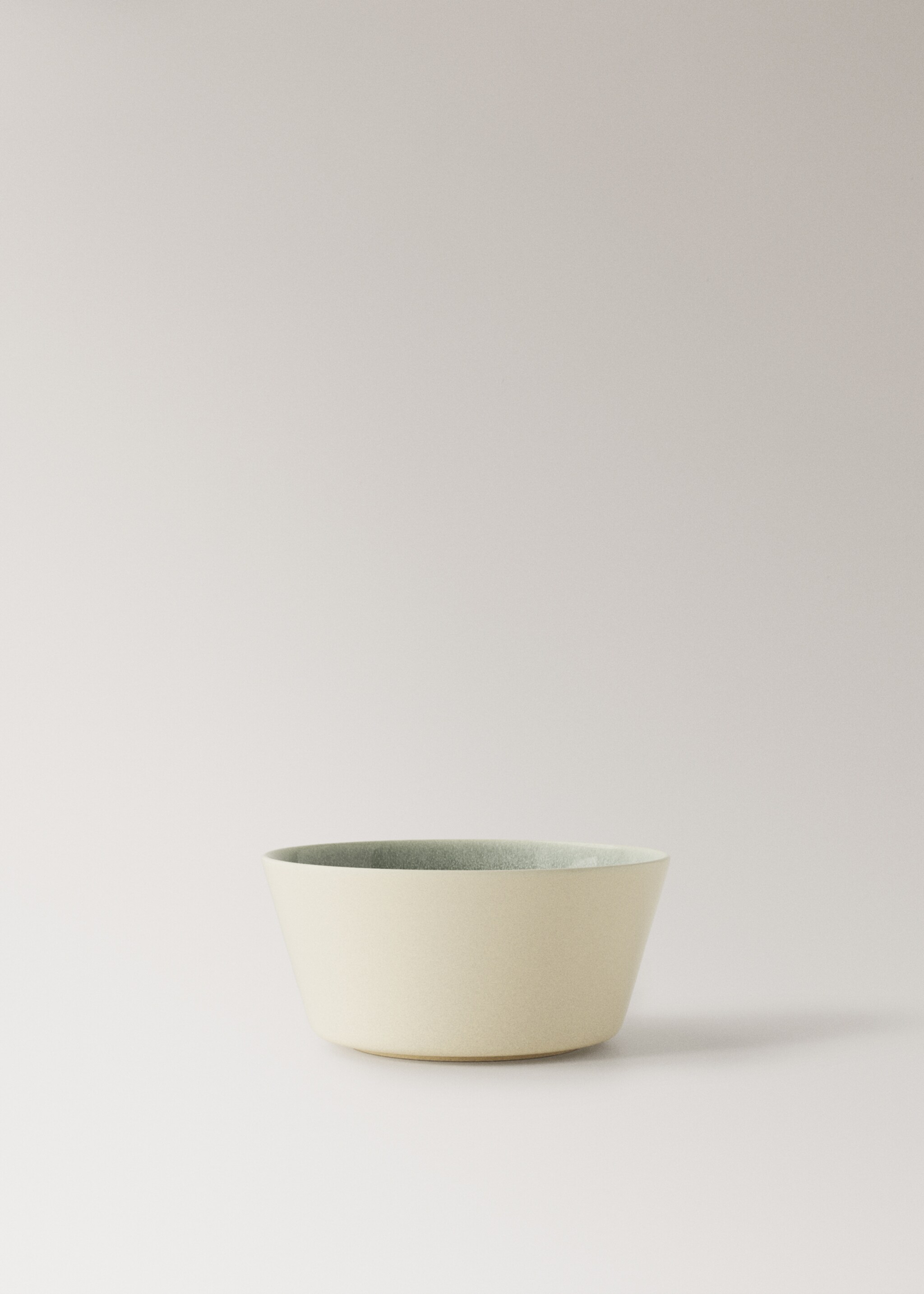 Gradient-colour stoneware bowl - Article without model, Petrol Blue. Ref: 27091312-00.