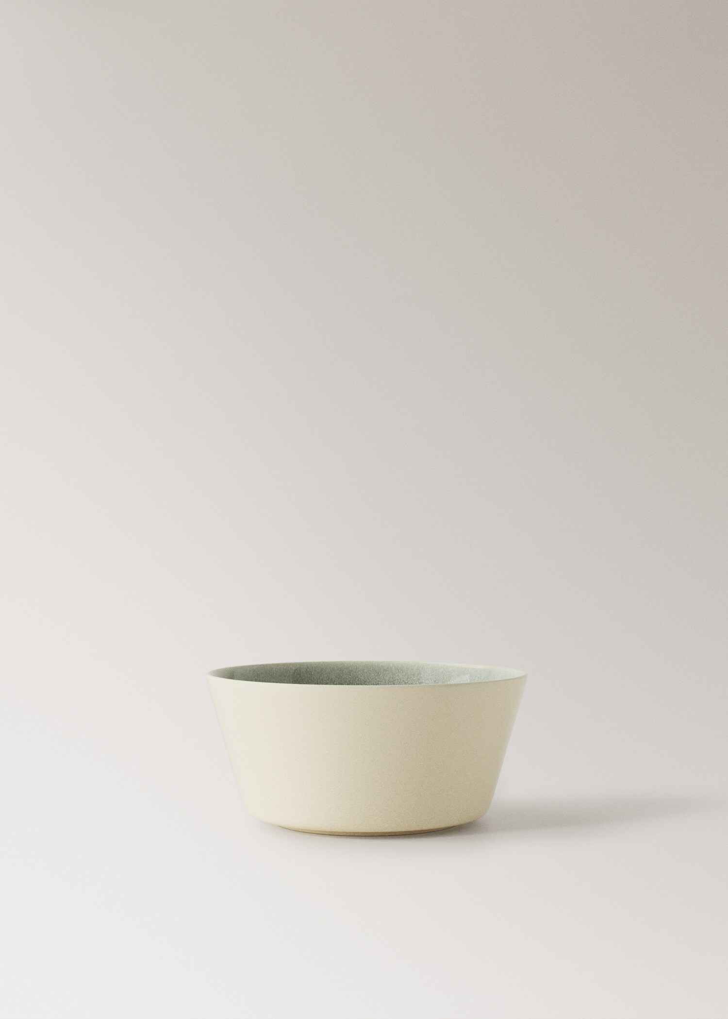 Gradient-colour stoneware bowl - Home | MANGO Greece