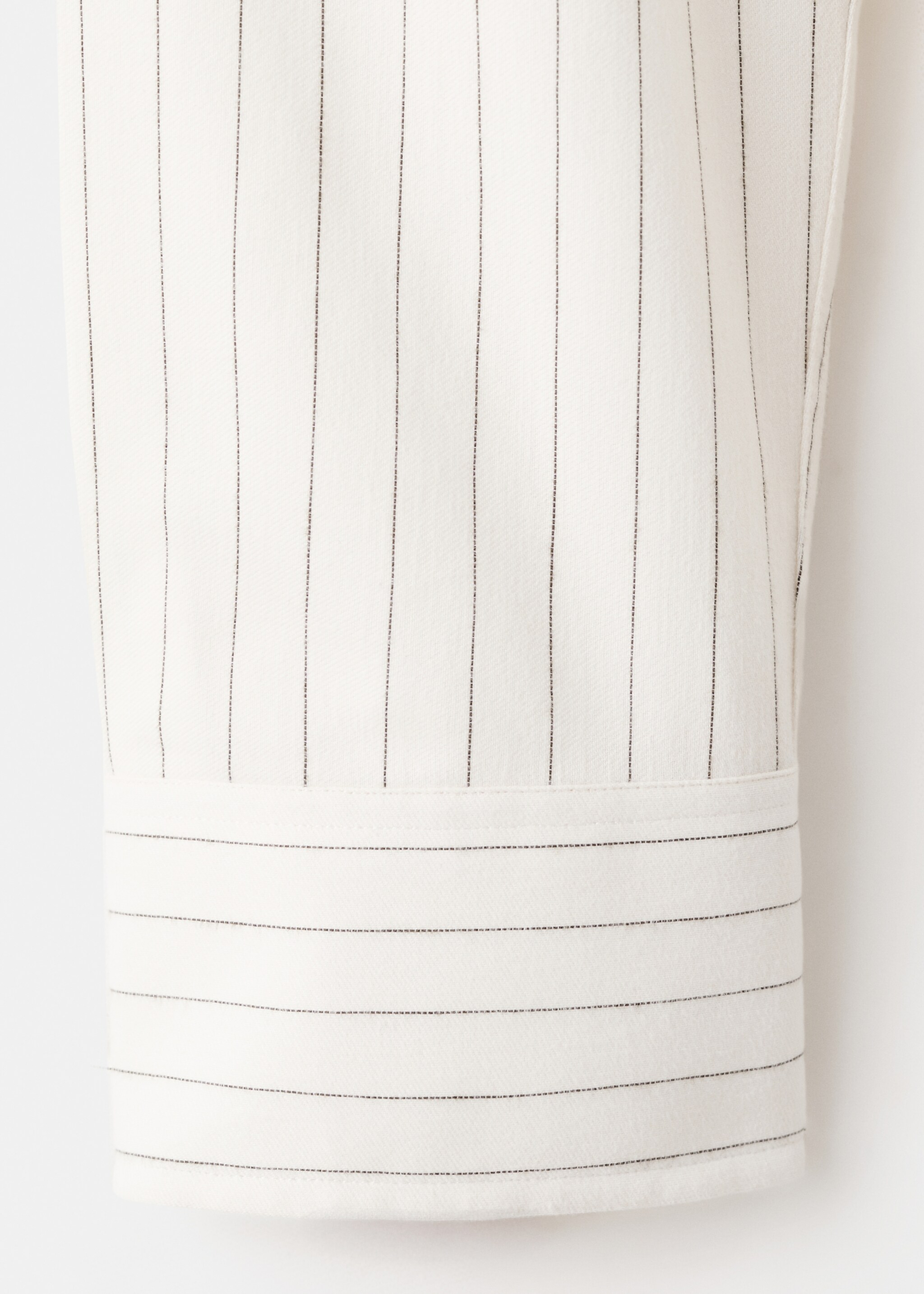 قميص مخطط من القطن 100% بتفصيلة عادية - تفاصيل المنتج 0, رملي. Ref: 27091314-00.