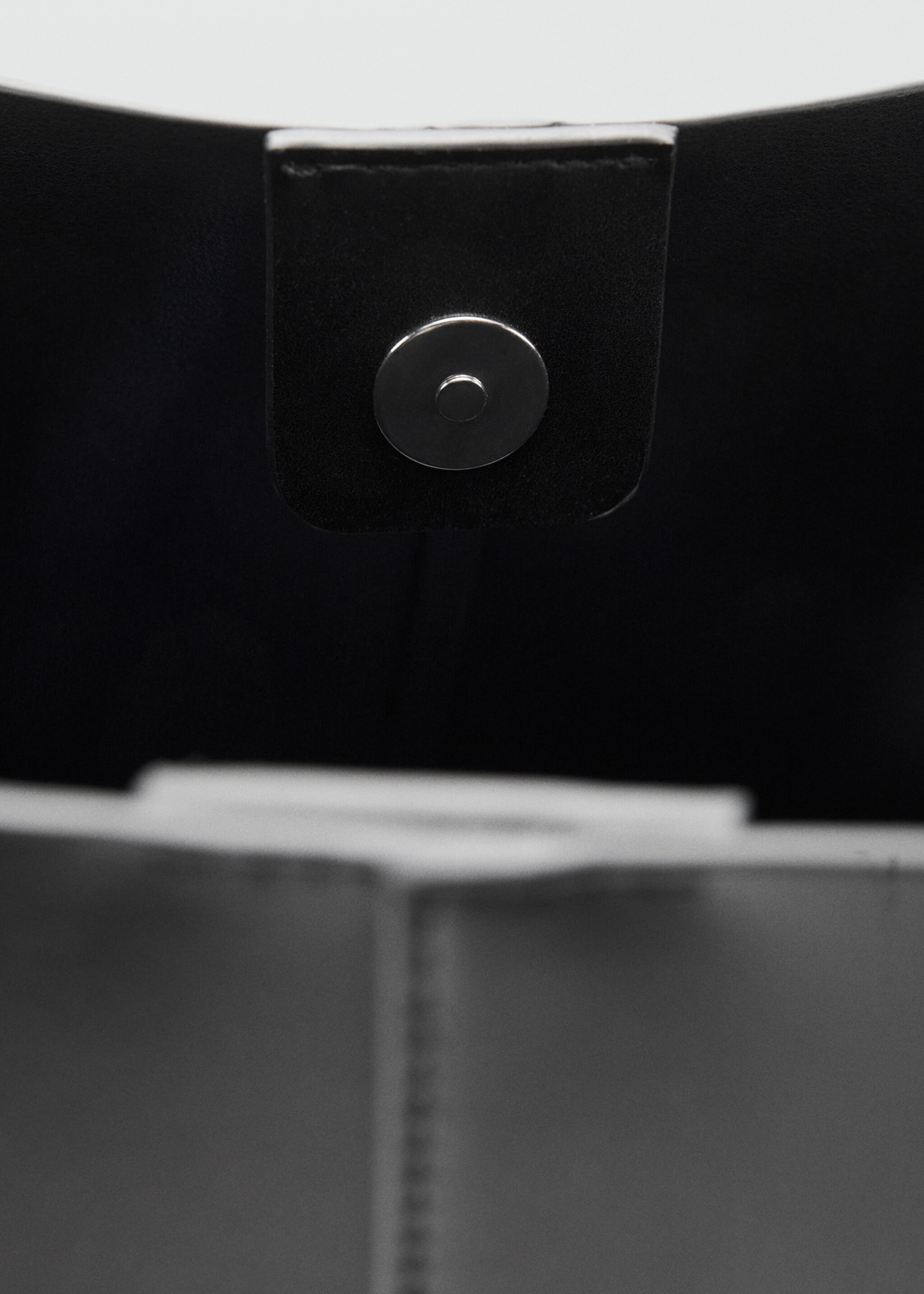 Shopper-Bag mit Doppelhenkel - Detail des Artikels 3, Schwarz. Ref: 27091336-00.