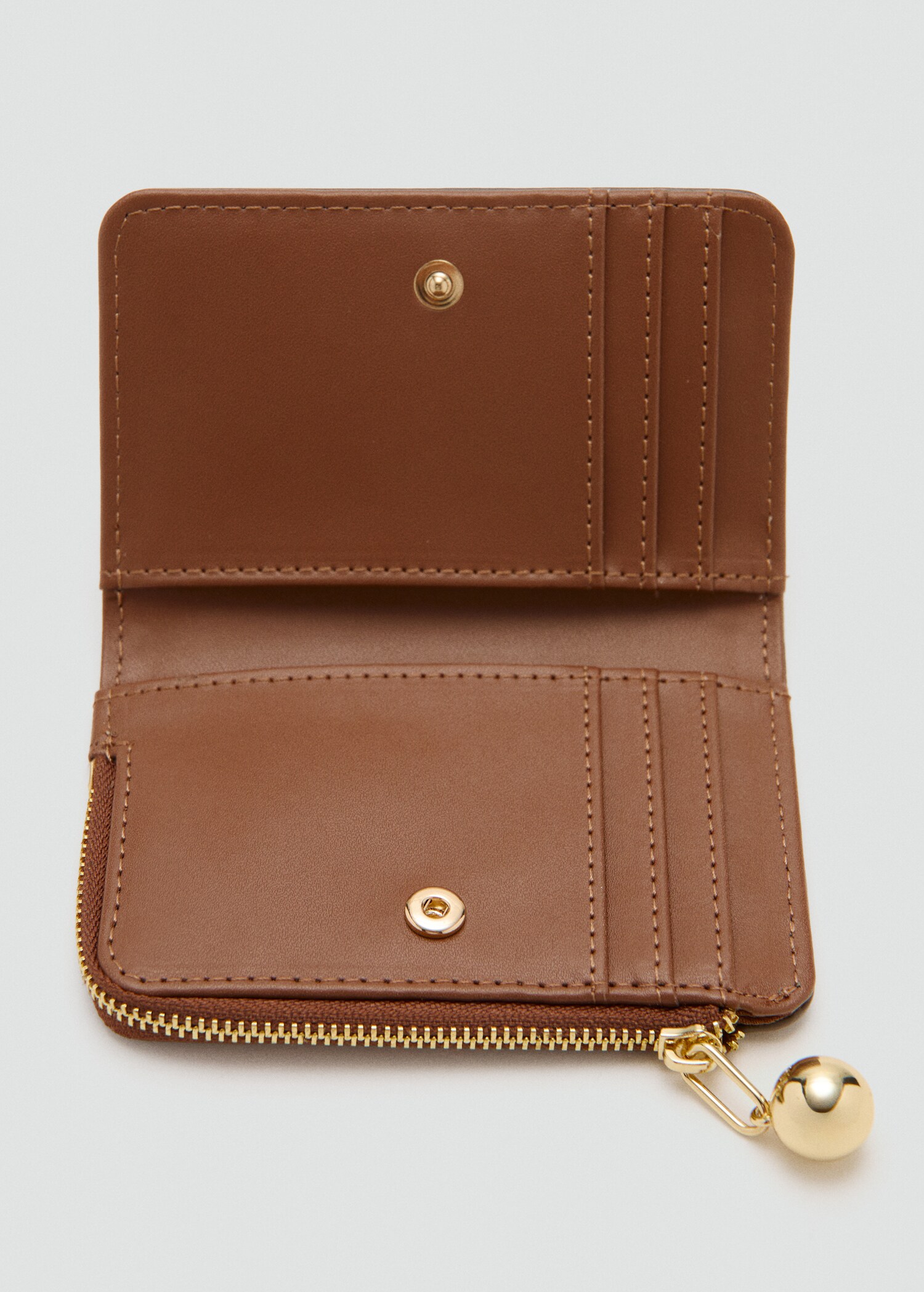 Mini-bead small purse - Details of the article 1