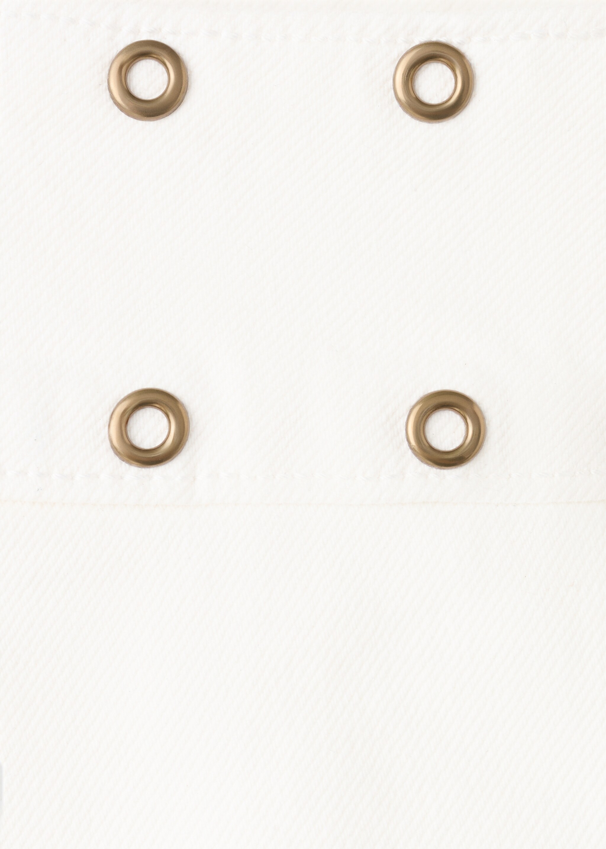 Mini short clouté - Détail de l'article 0, Blanc cassé. Ref: 27091345-00.