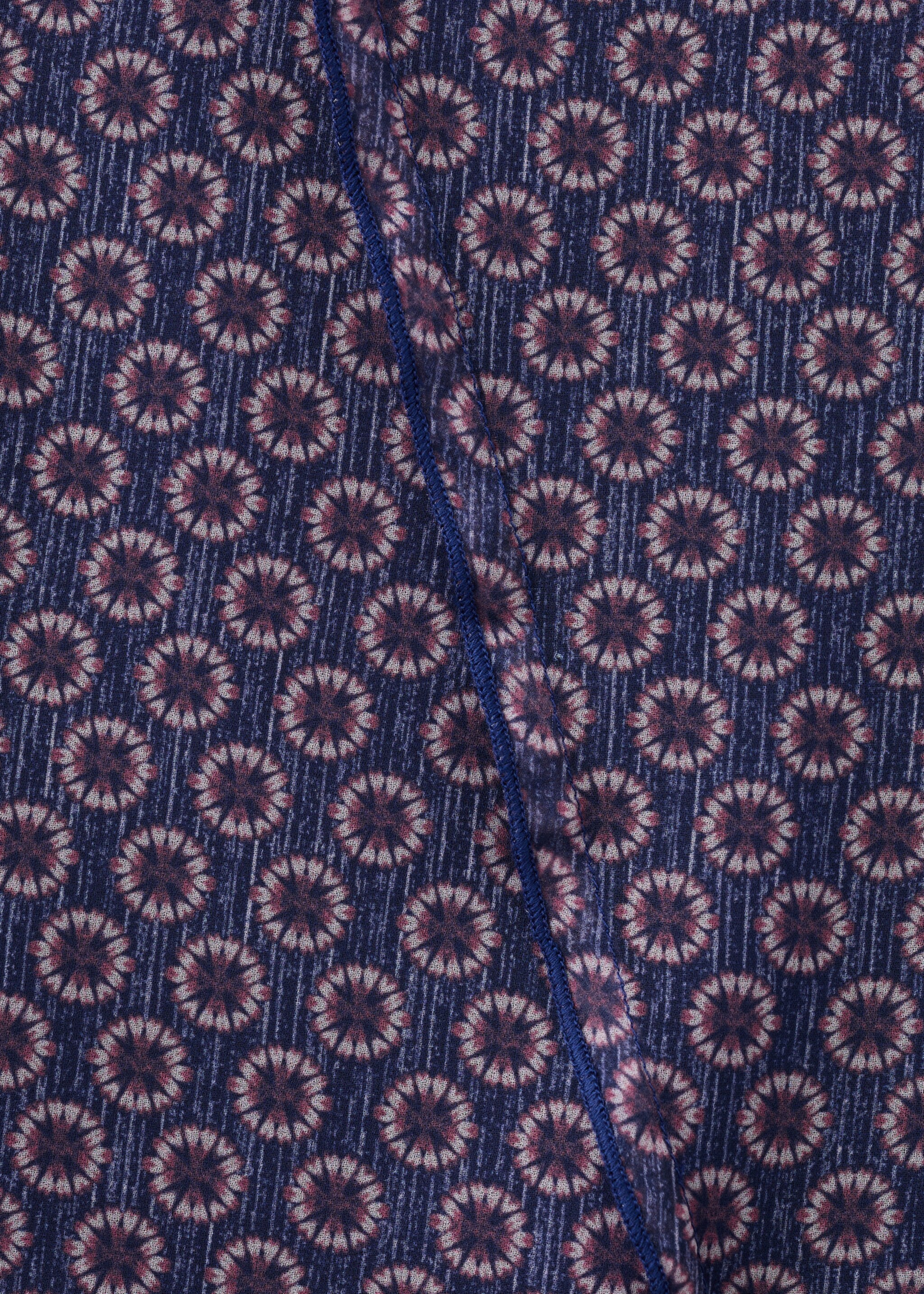 Faldilla llarga floral - Detall de l'article 0, Blau marí. Ref: 27091510-00.