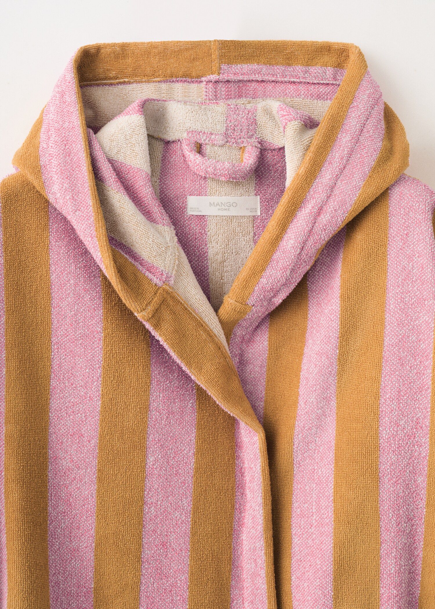 Thick cotton hooded dressing gown - Details of the article 1