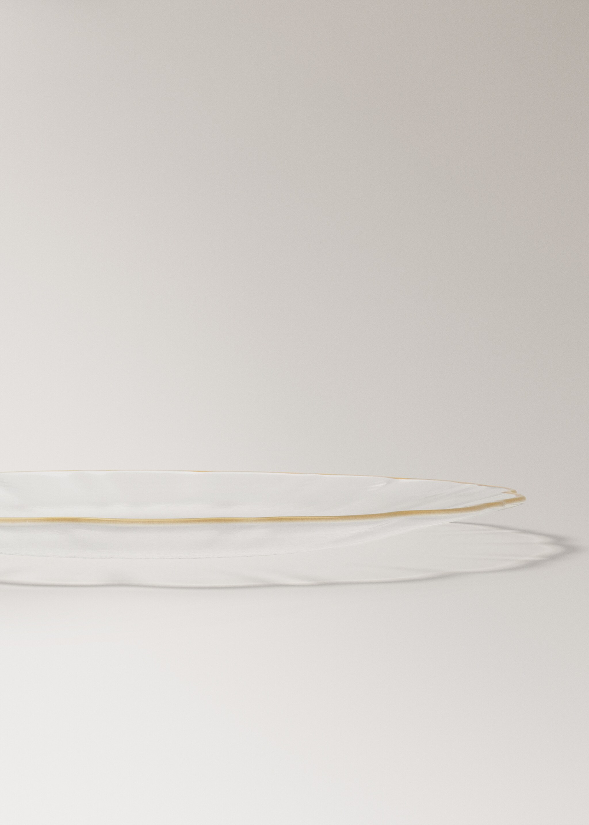 Flat glass contrast dinner plate - Details of the article 2, Ice Grey. Ref: 27091529-00.