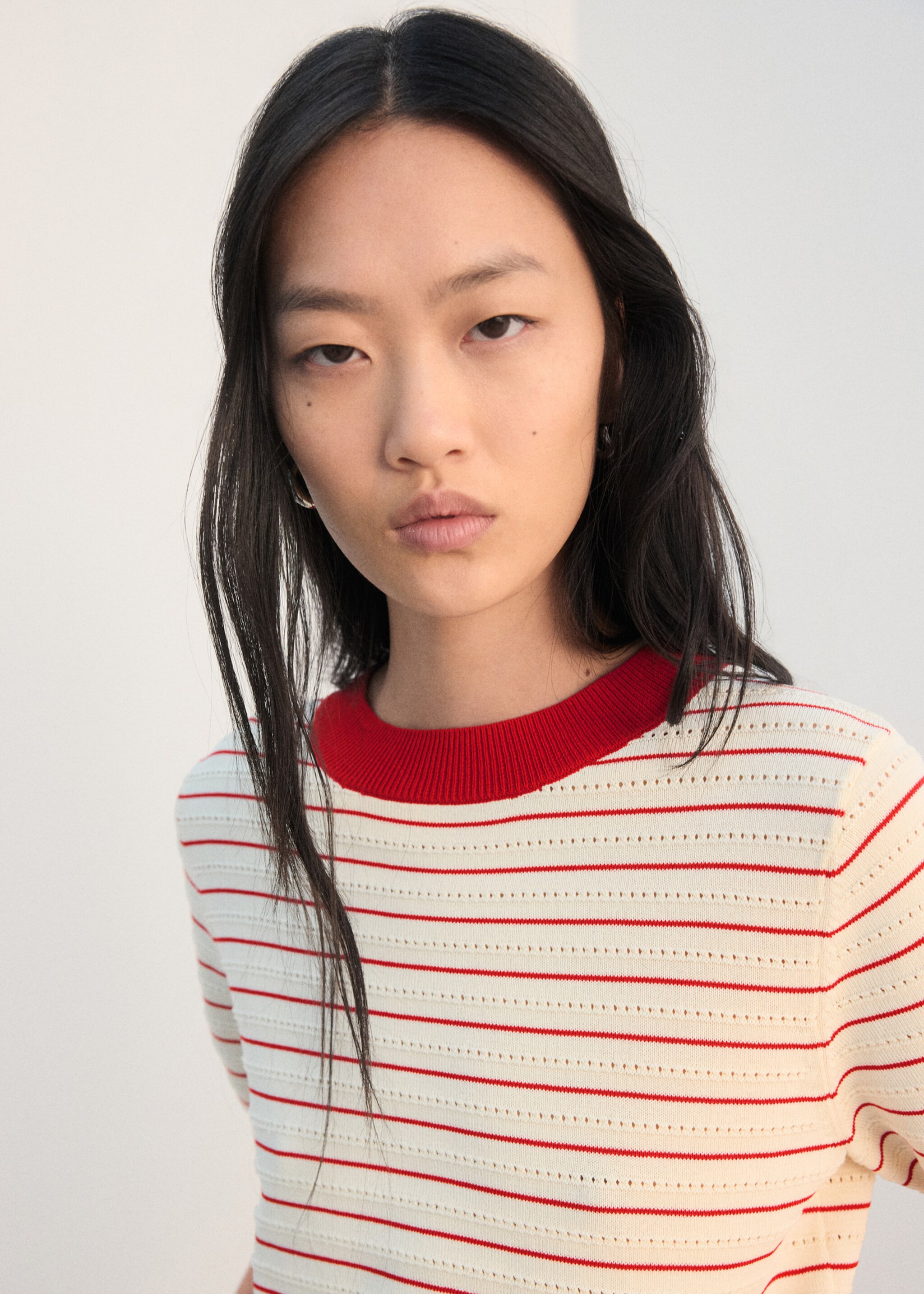 Striped short-sleeved sweater - Details of the article 1, Red. Ref: 27092540-00.
