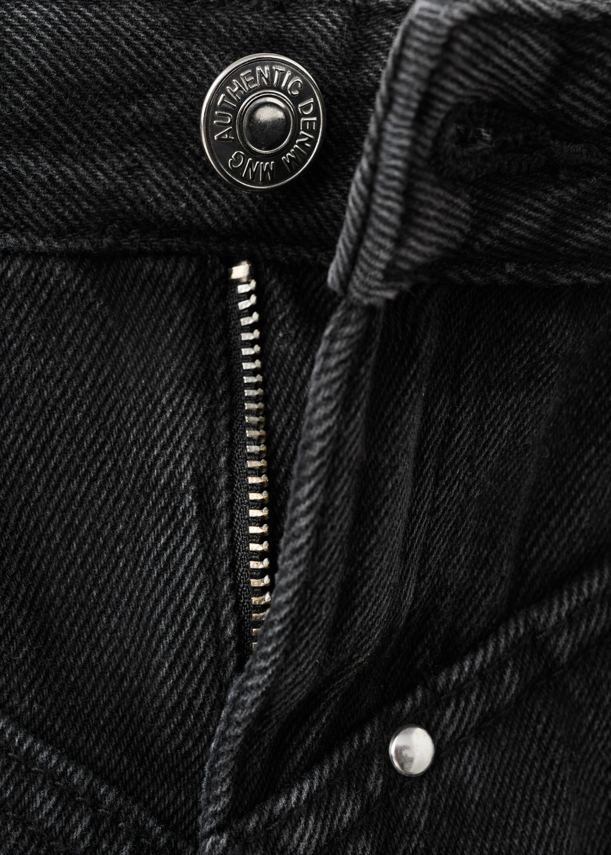Low-waist studded jeans - Details of the article 8, Black denim. Ref: 27092543-00.