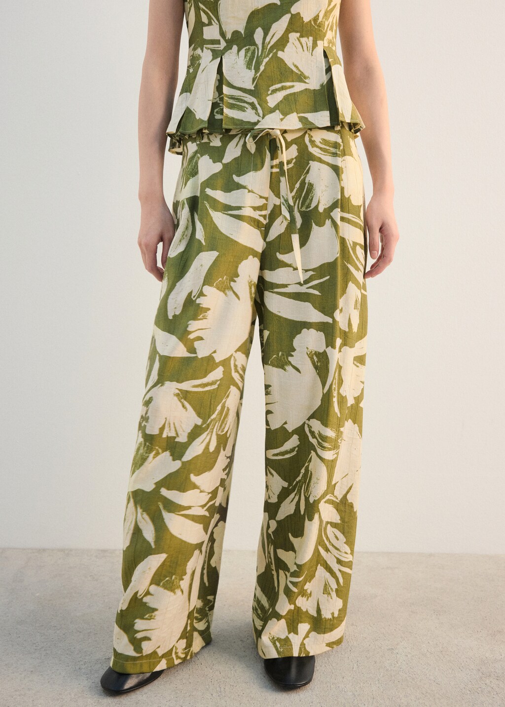 Floral print straight pants