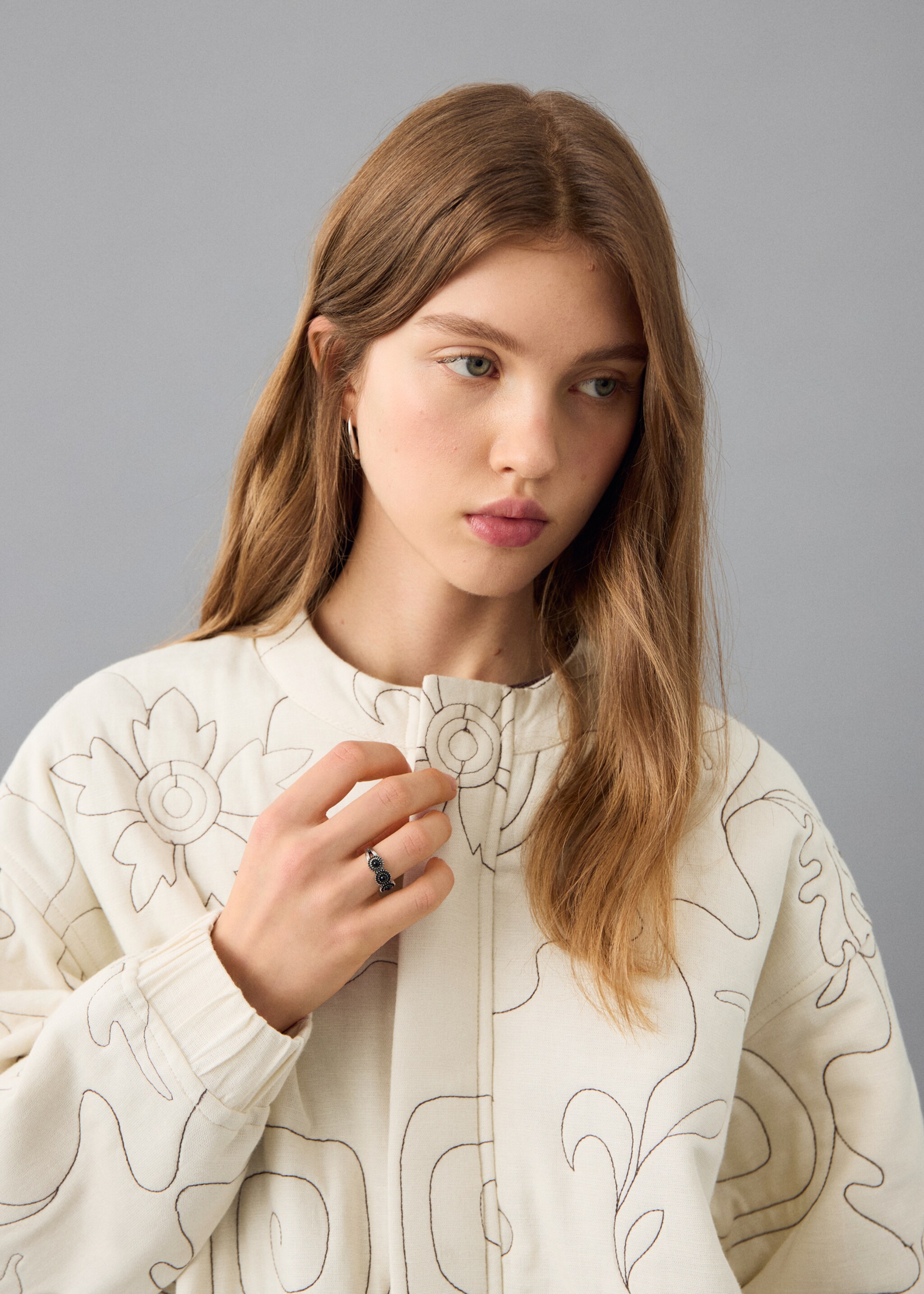 Embroidered quilted jacket - Details of the article 1, Beige. Ref: 27092547-00.