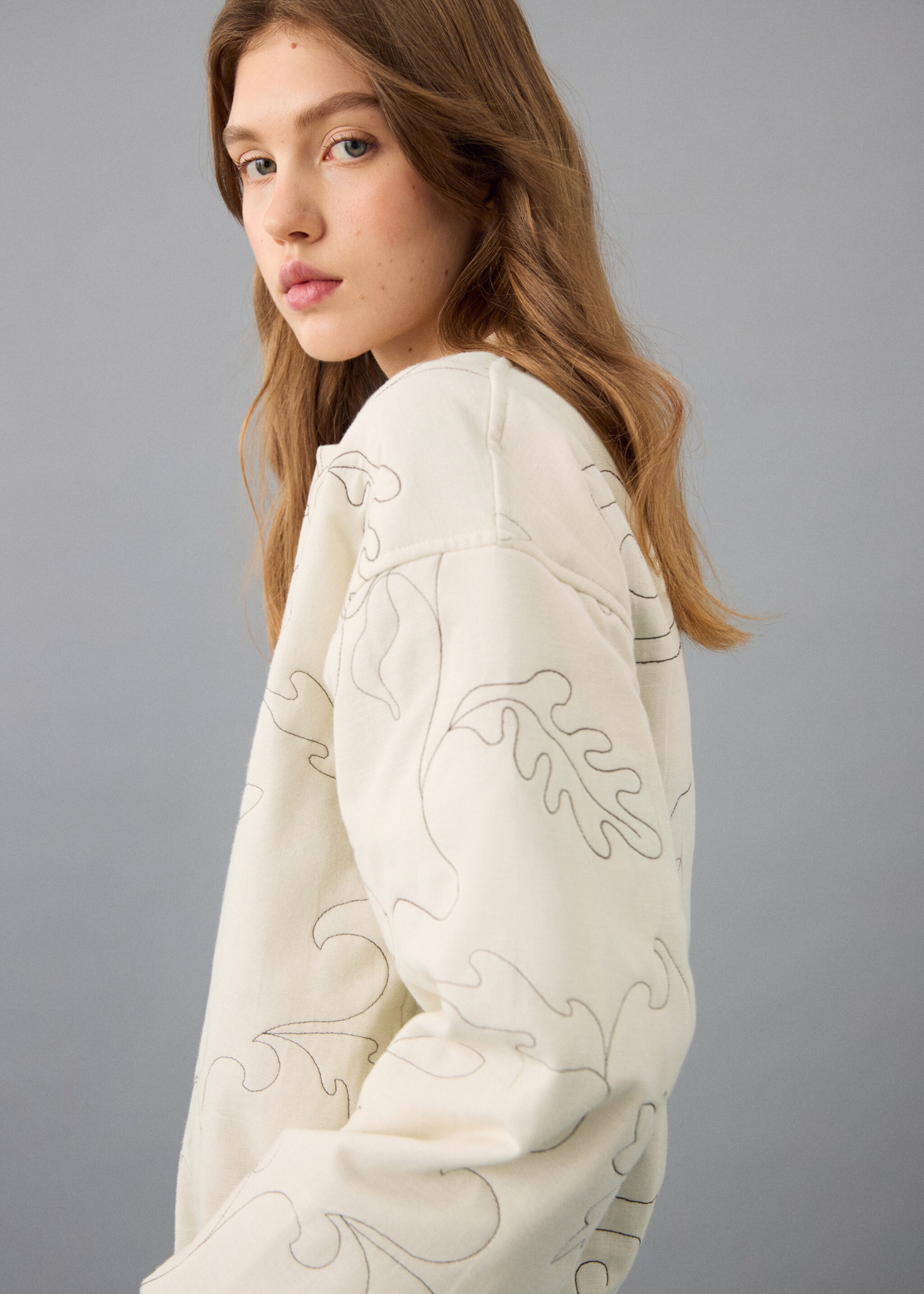 Embroidered quilted jacket - Details of the article 2, Beige. Ref: 27092547-00.