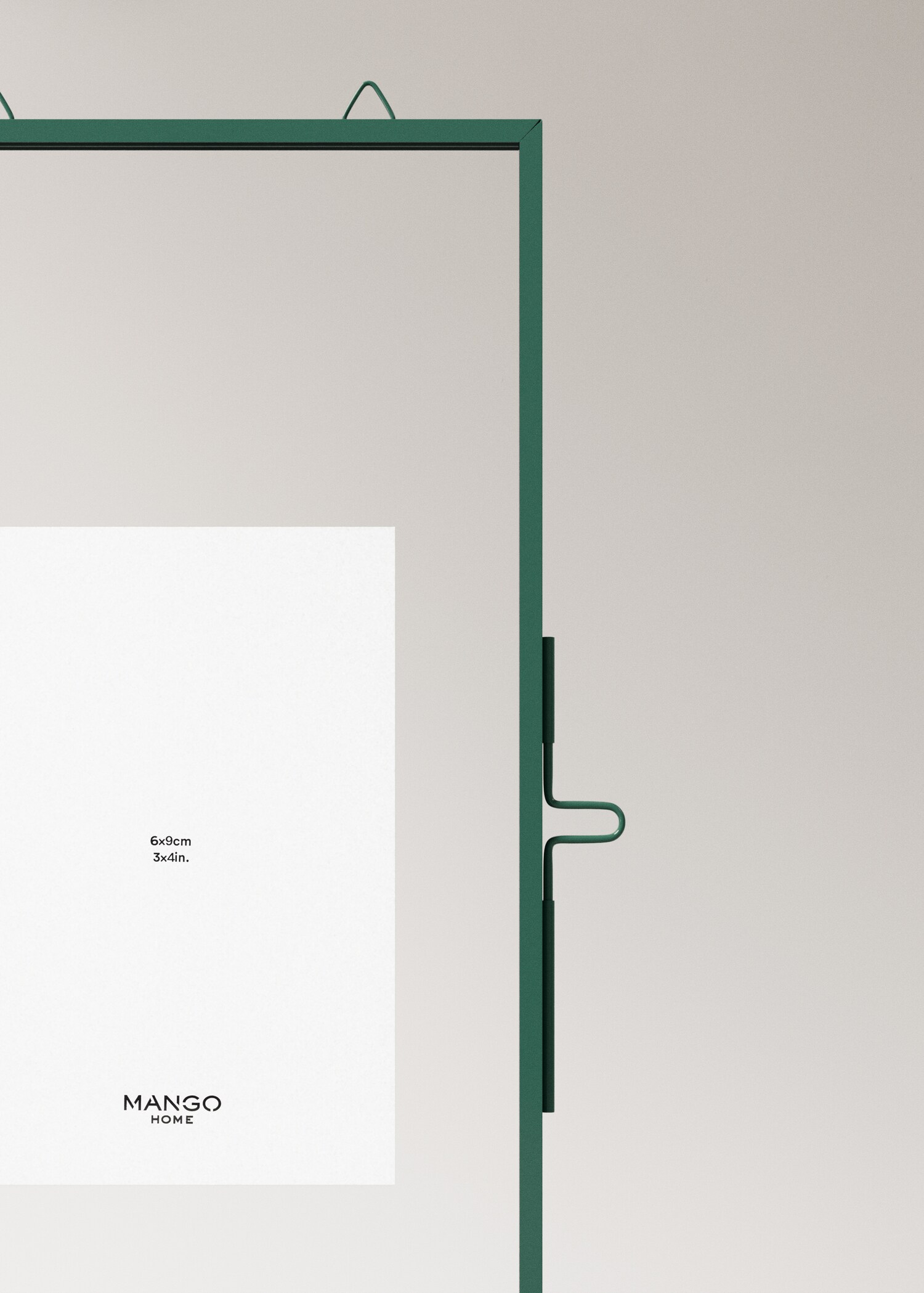 Металева кольорова рамка середнього розміру - Детальніше про товар 1