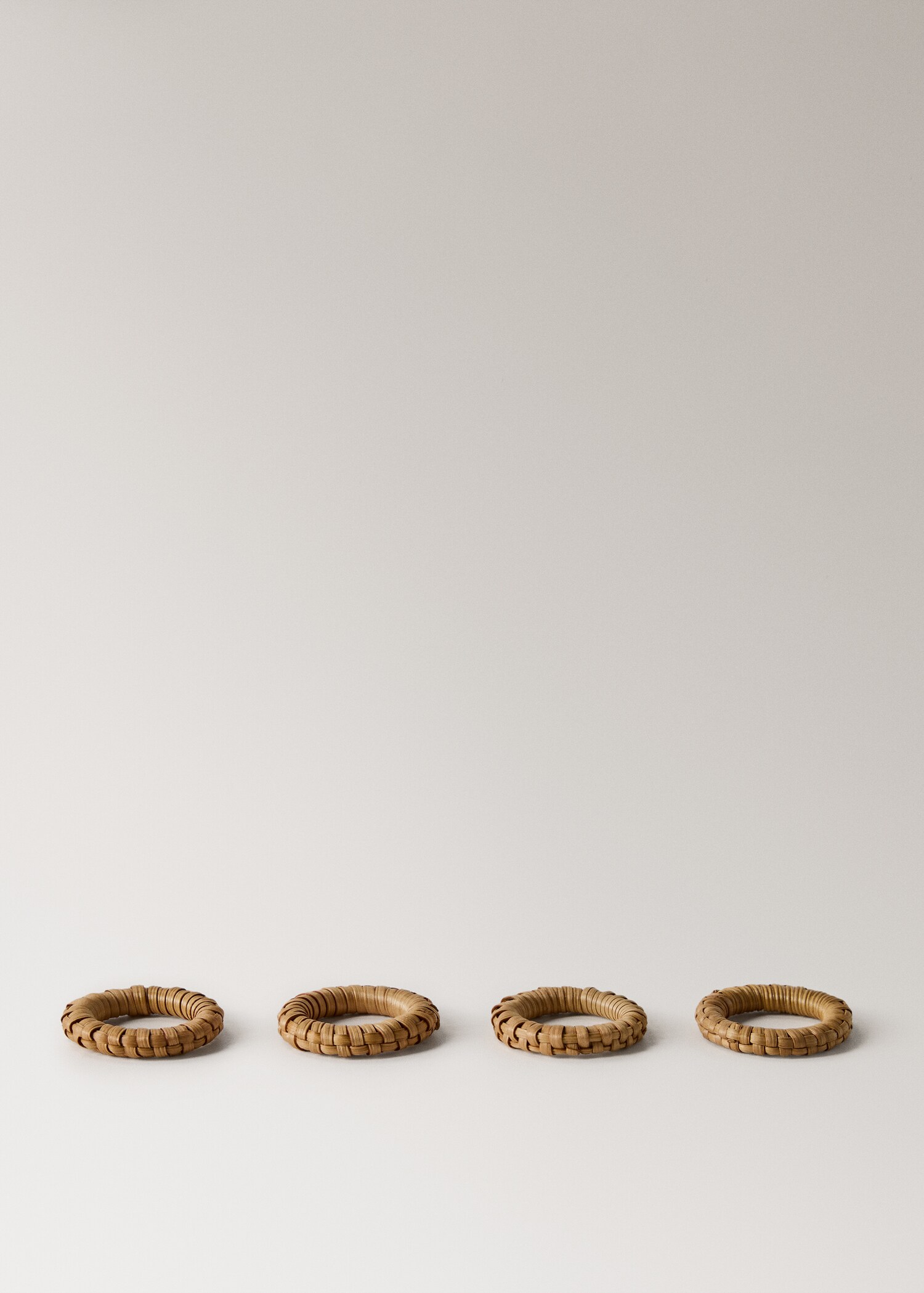 Θήκη για χαρτοπετσέτες με υφή ρατάν - Προϊόν χωρίς μοντέλο