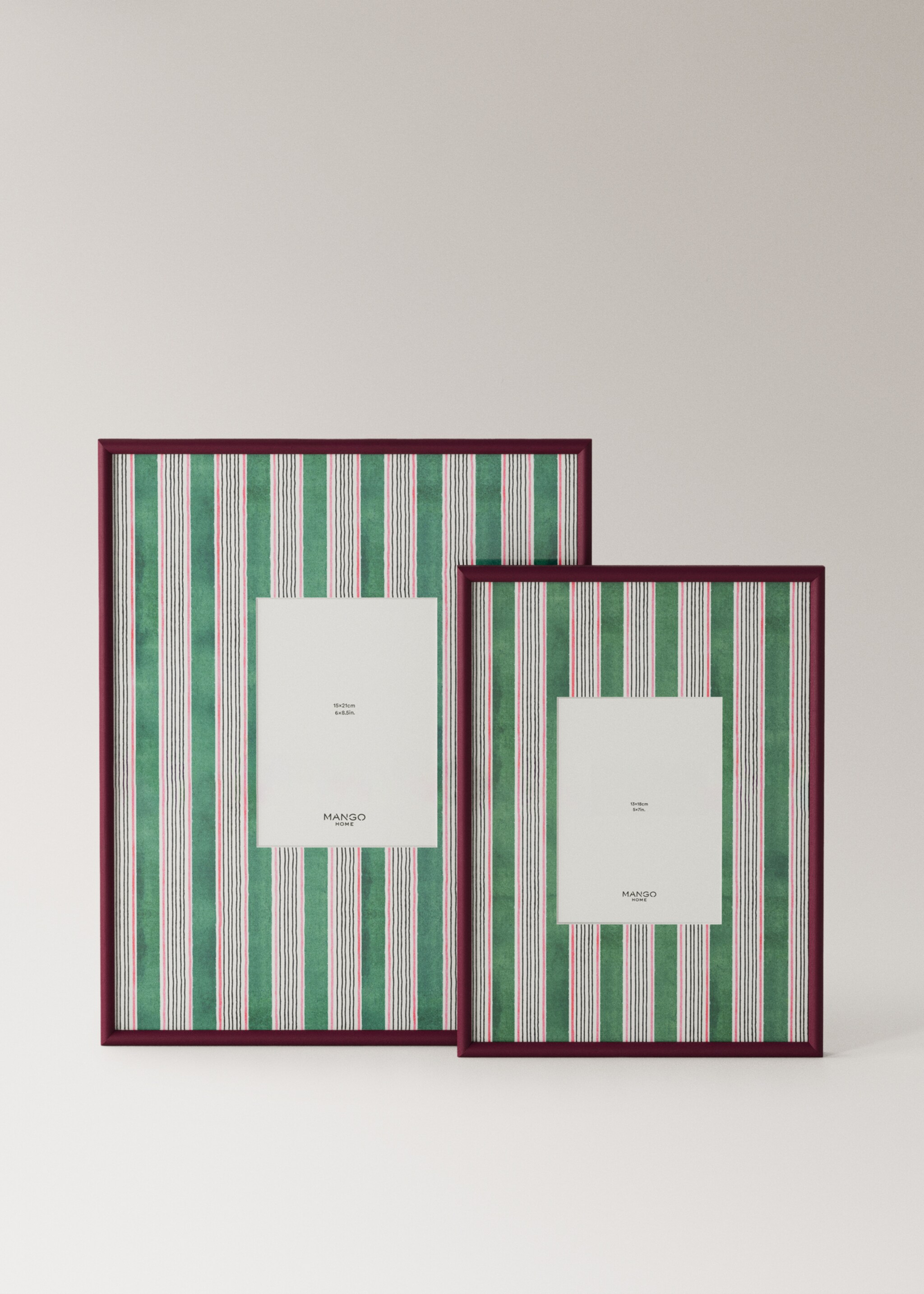 Marc fusta línies mitjà - Detall de l'article 3, Fúcsia. Ref: 27092934-00.