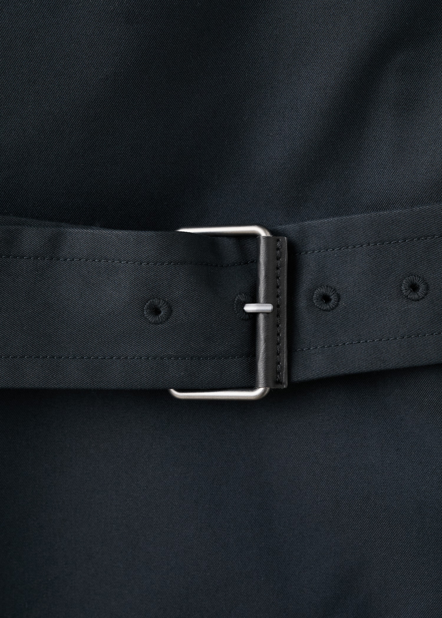 معطف واقٍ من الماء بحزام - تفاصيل المنتج 0